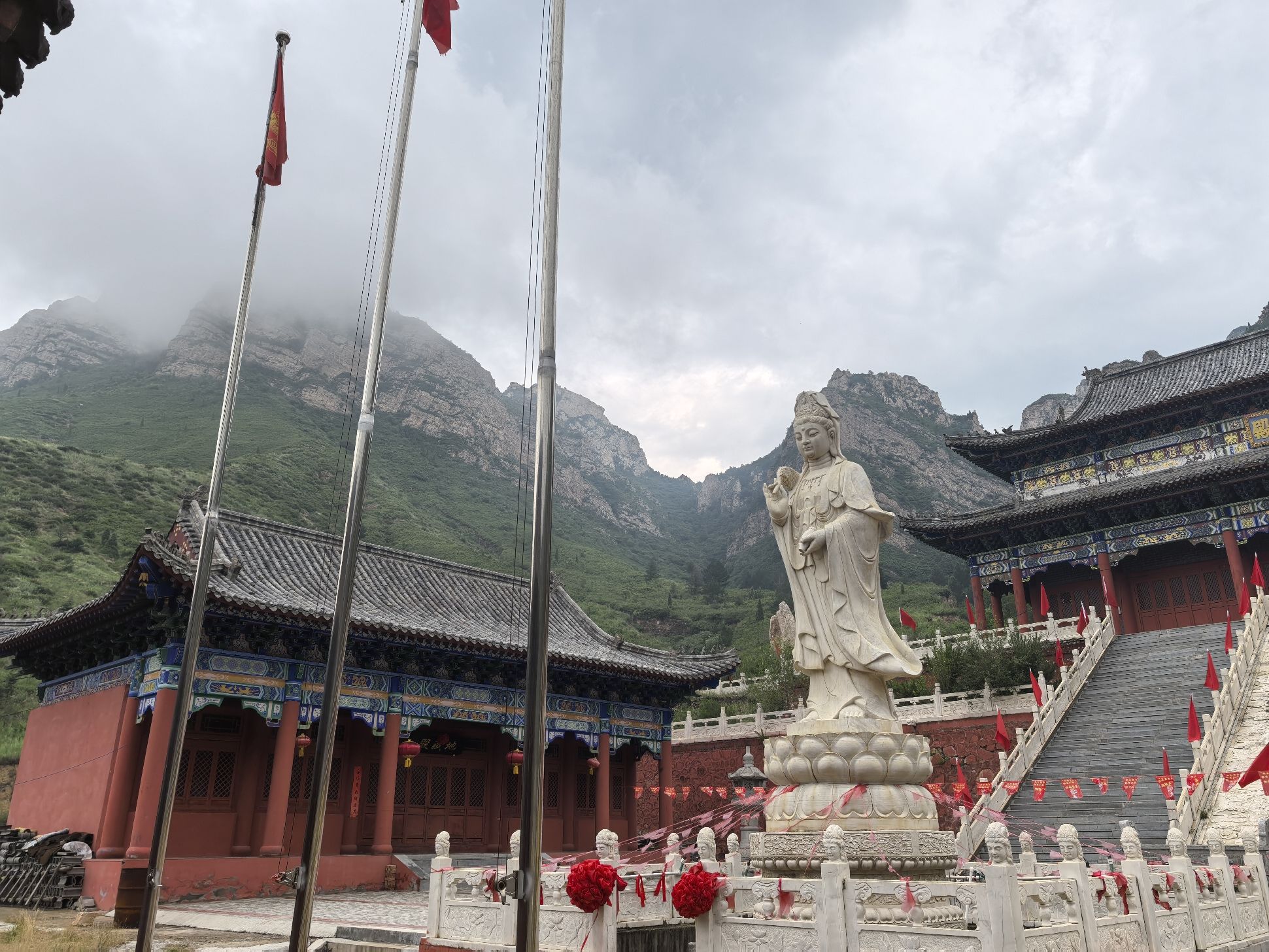 龙凤寺实景照片