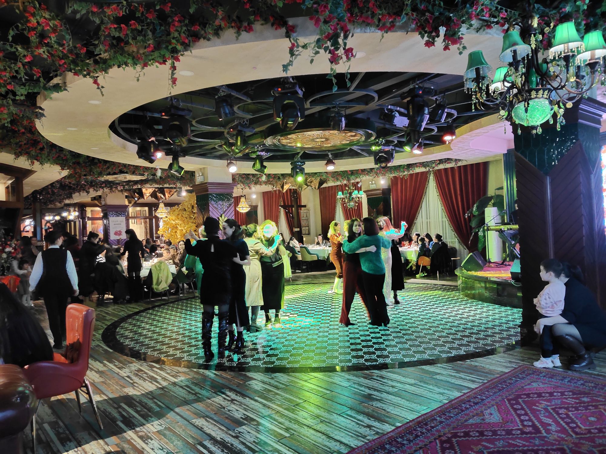 丝路艾莱茵音乐餐厅