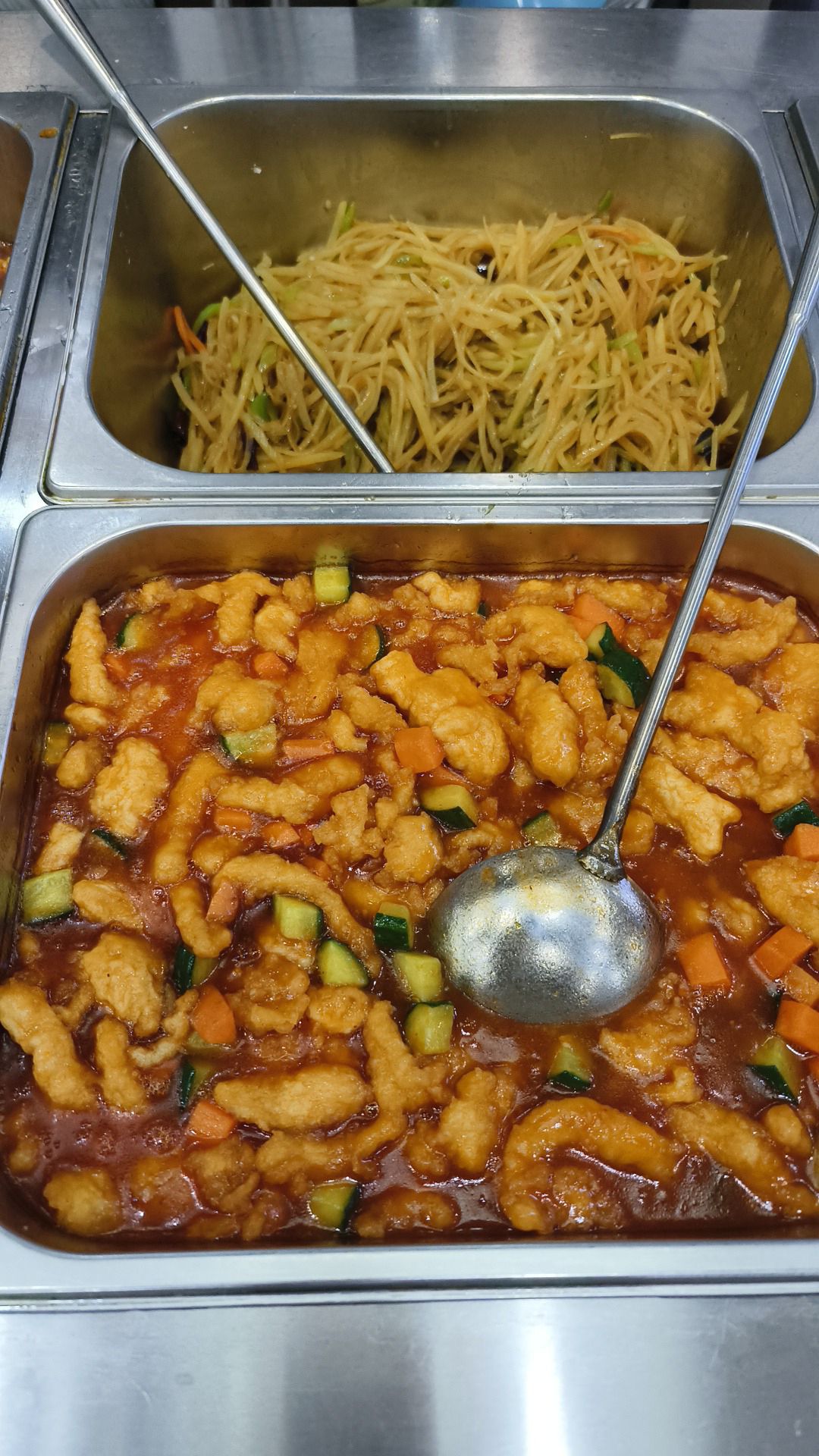 这儿有饭餐厅