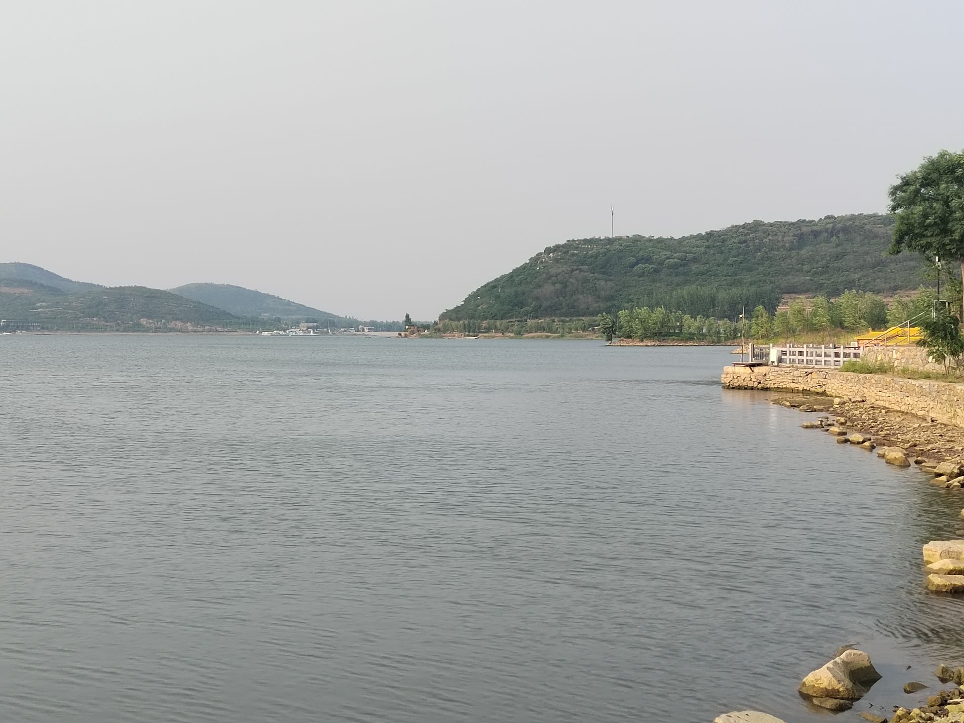 兰湖欢乐北岸旅行图片 1