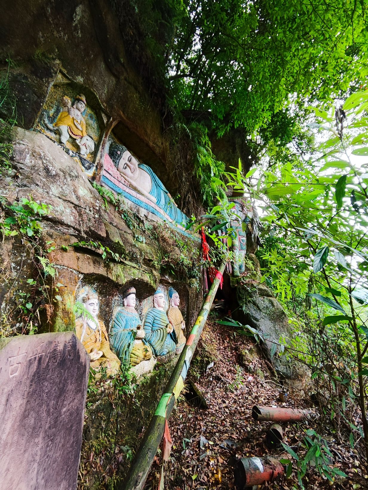 后盐千佛岩摩崖石刻旅行图片 3