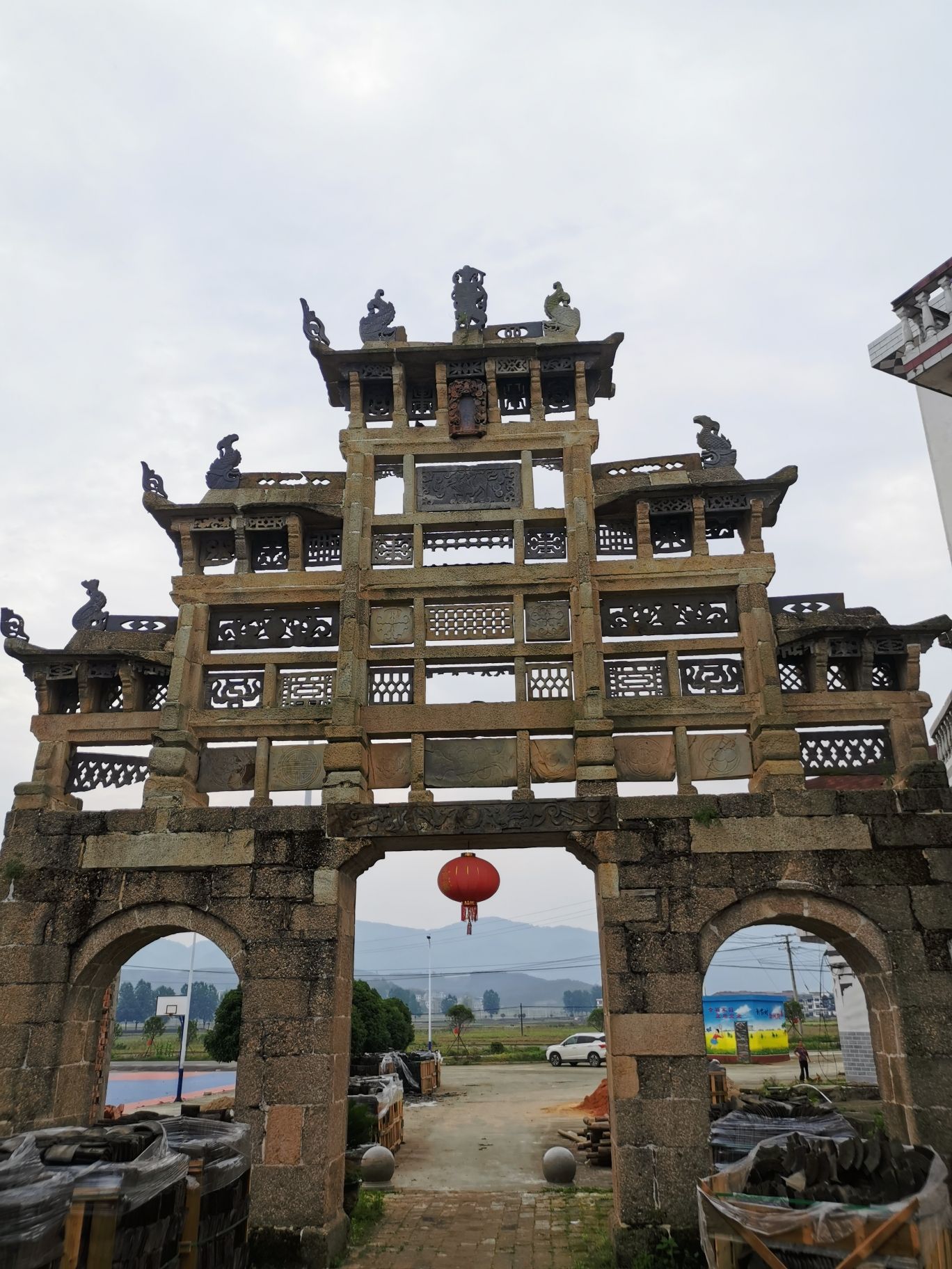 龙家祠中宪大夫牌坊