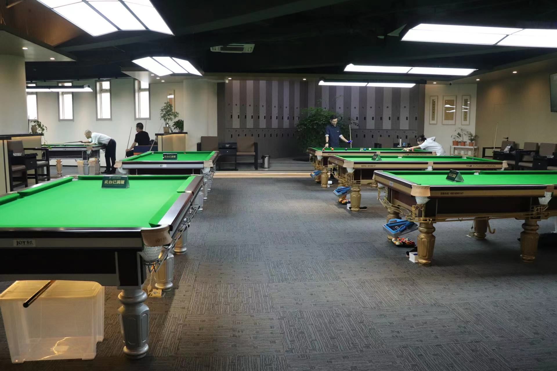 场地封面-朝辉高端乔氏台球棋牌俱乐部(逸翠园精品店)