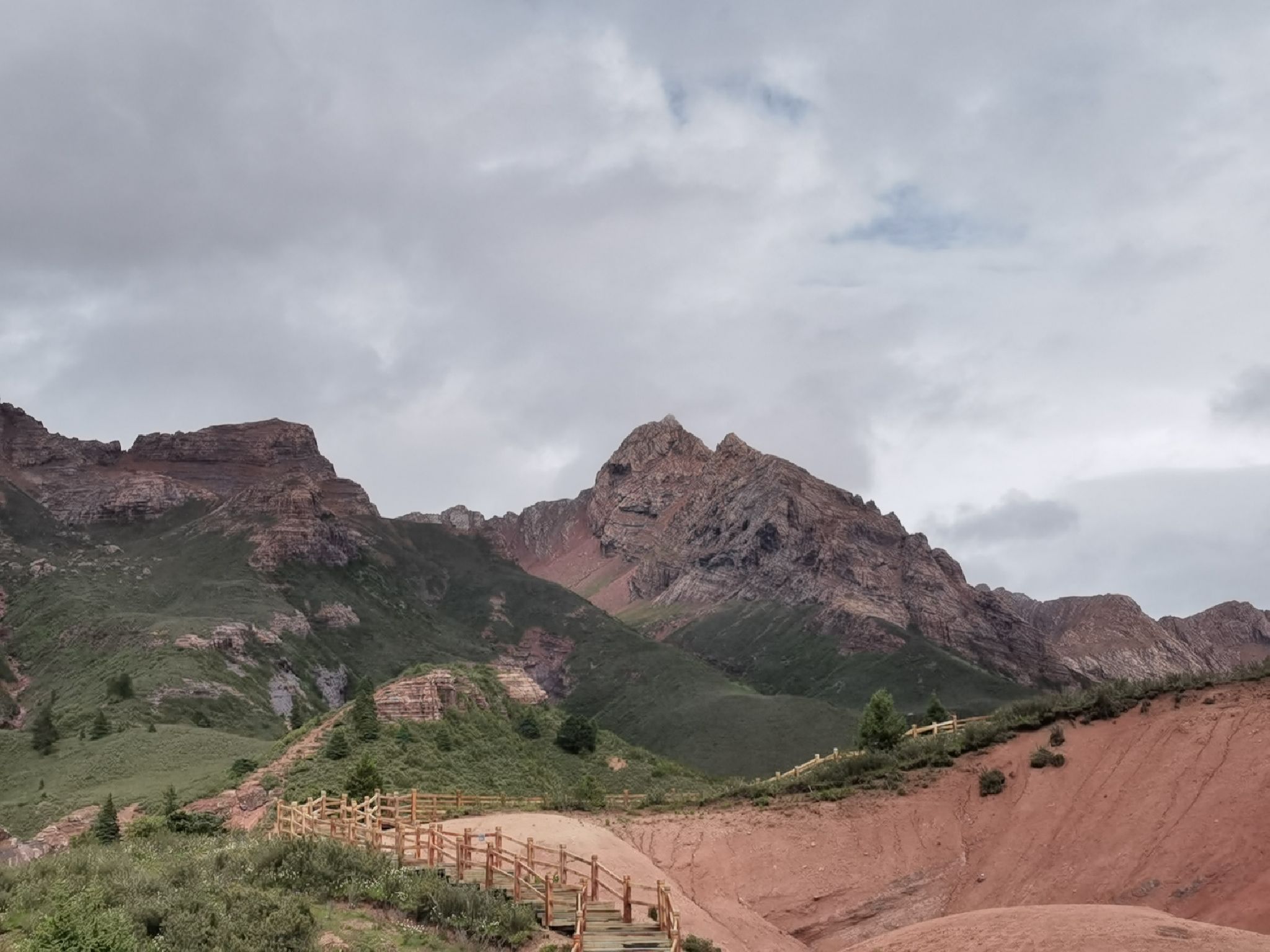 新龙红山景区