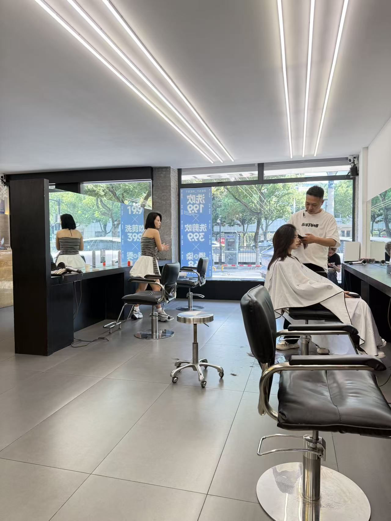 浙江金华市婺城区附近的美容美发店有哪些？