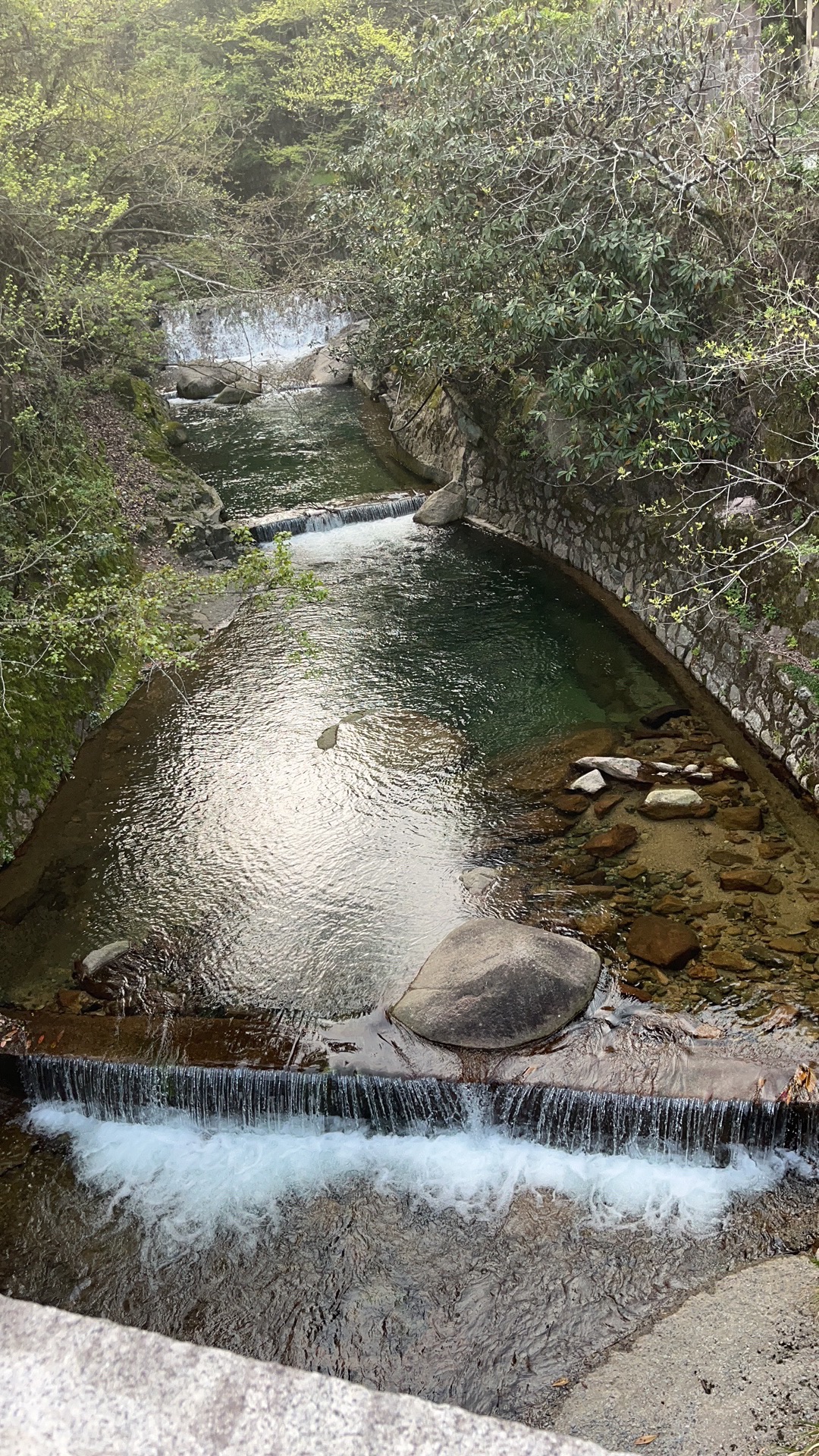 石亭村摩崖石刻旅行图片 1