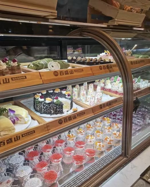 百盛山甄选自助餐厅(金鹏玖玖广场金鹏九九购物中心店)