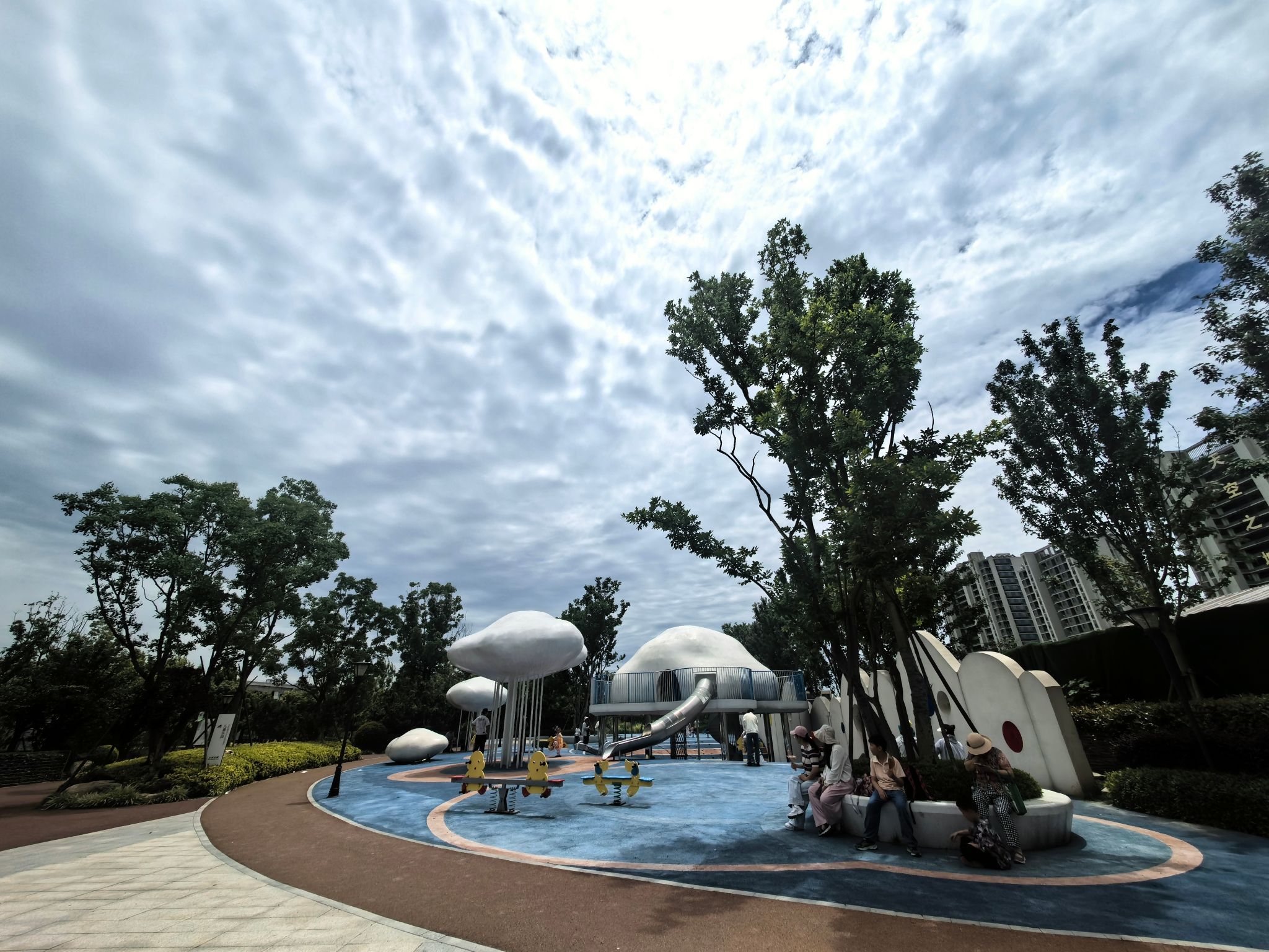伟星天空之城云朵公园旅行图片 1