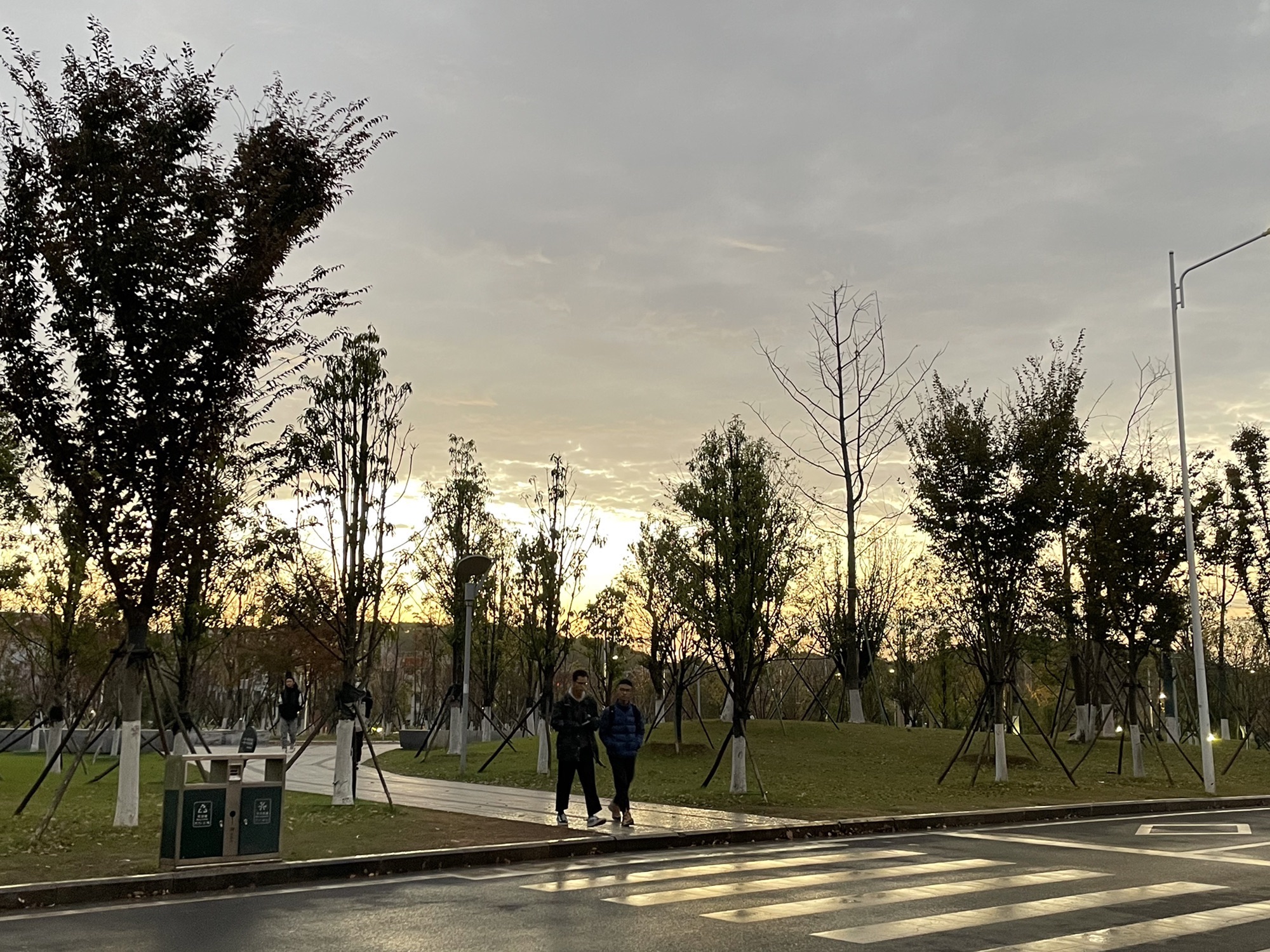 湘潭大学-铜像广场旅行图片 3