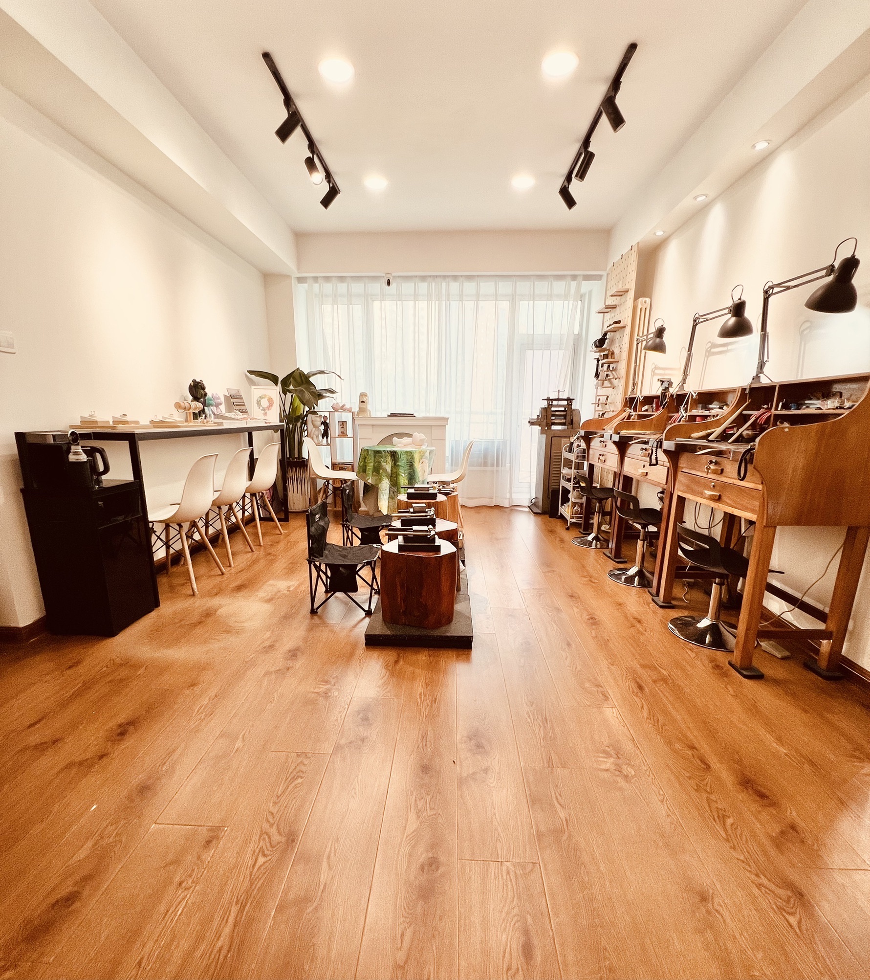 画个锤子DIY工作室(大连罗斯福广场店)