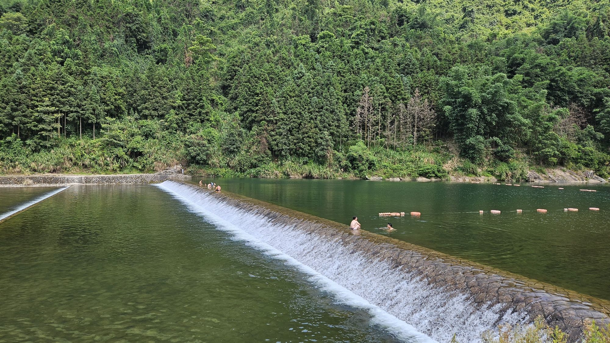 月亮湾旅行图片 1
