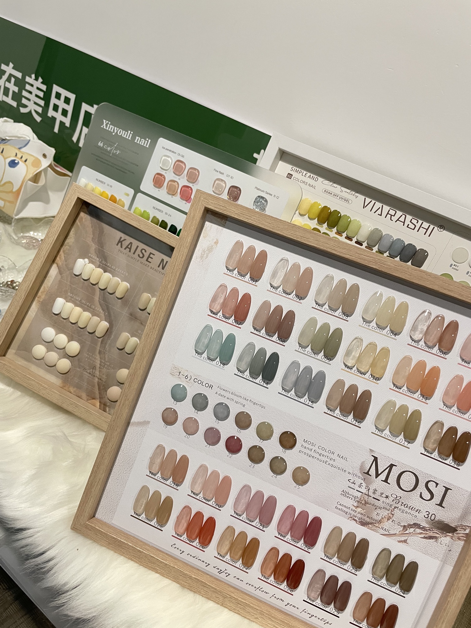 梨绘舍美甲美睫(UCC寰宇汇金中心店)