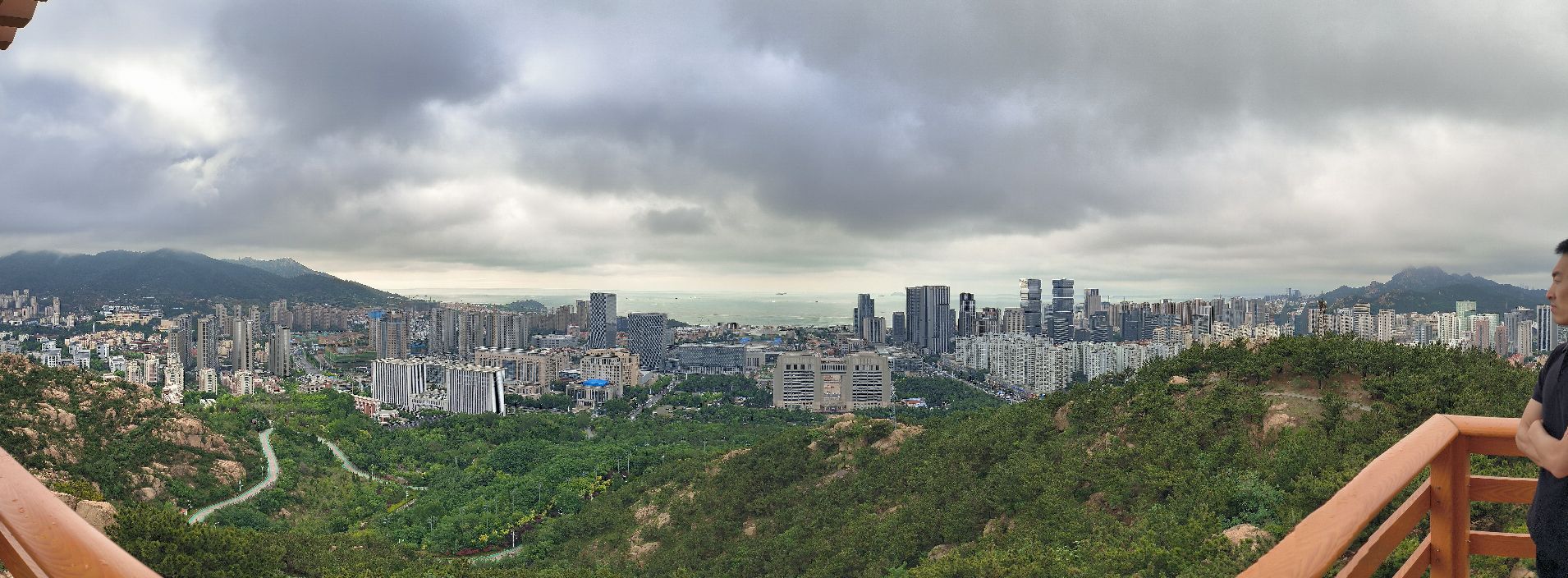 金冠台旅行图片 1