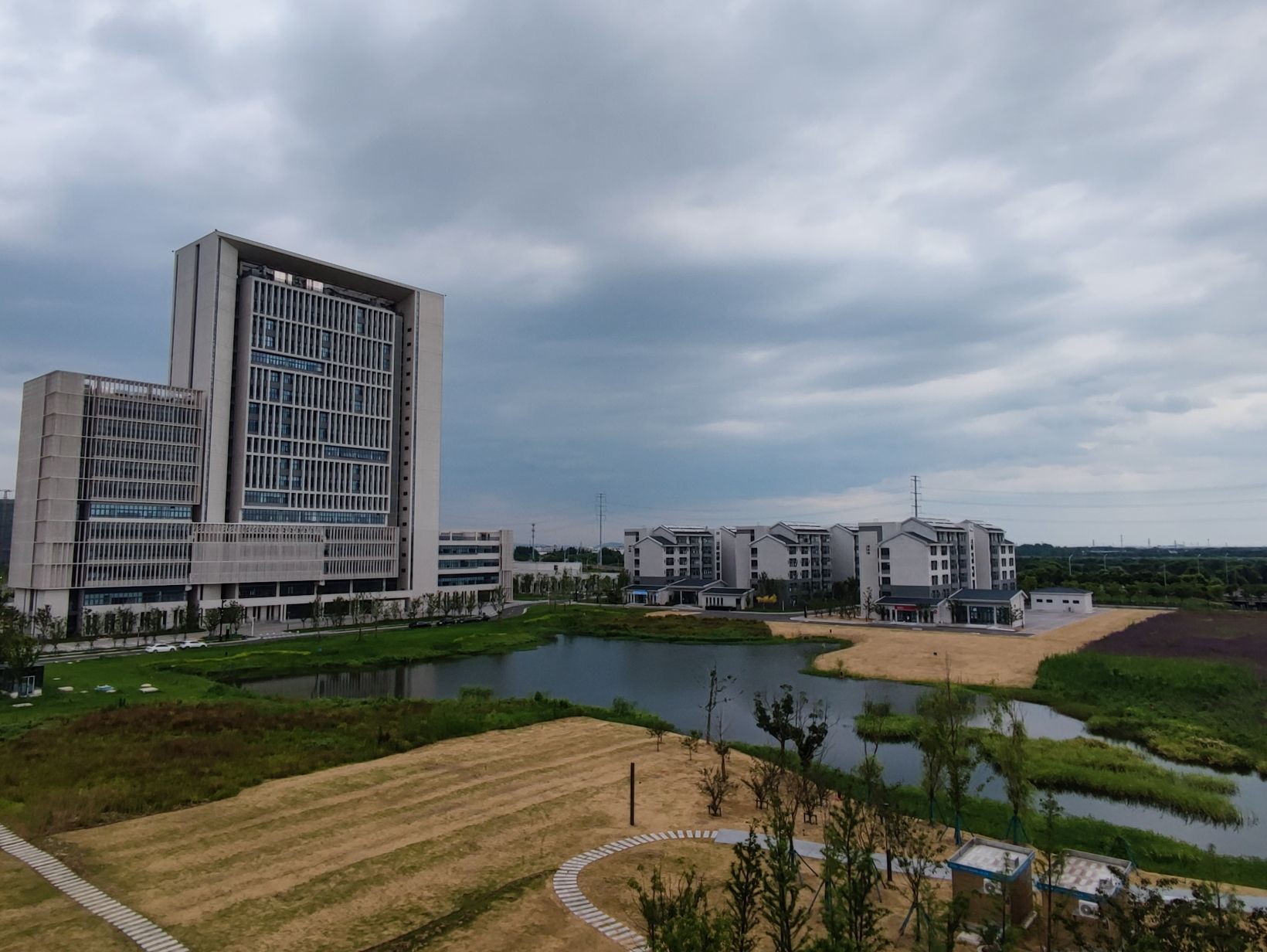 江南大学东氿校区知行楼