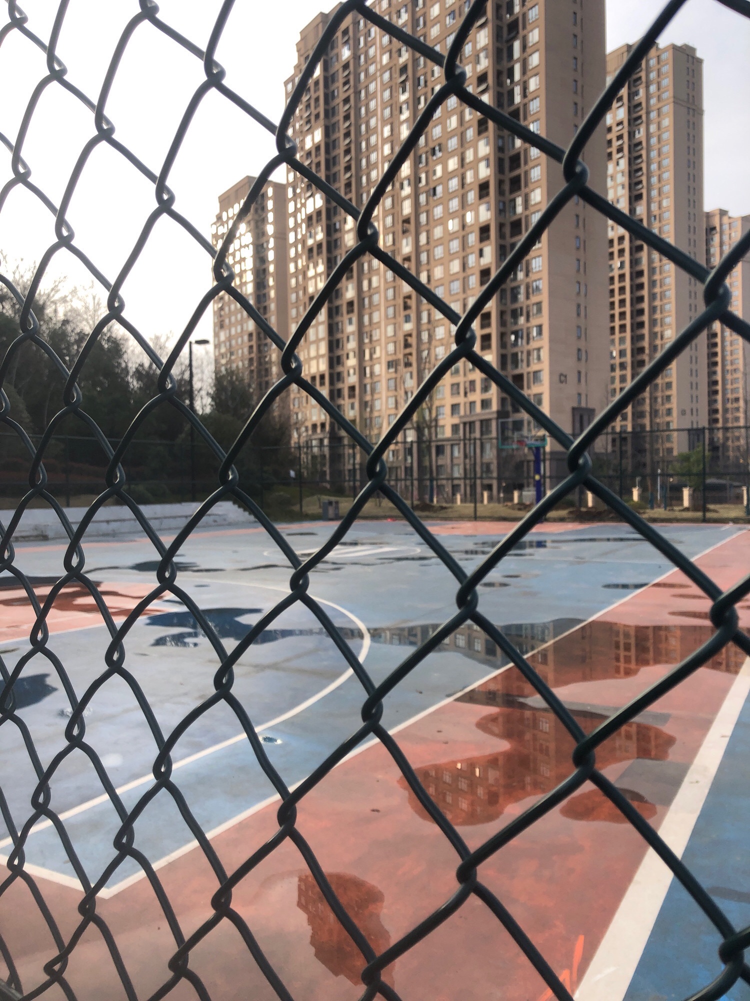 场地封面-联投花山郡·灯光球场