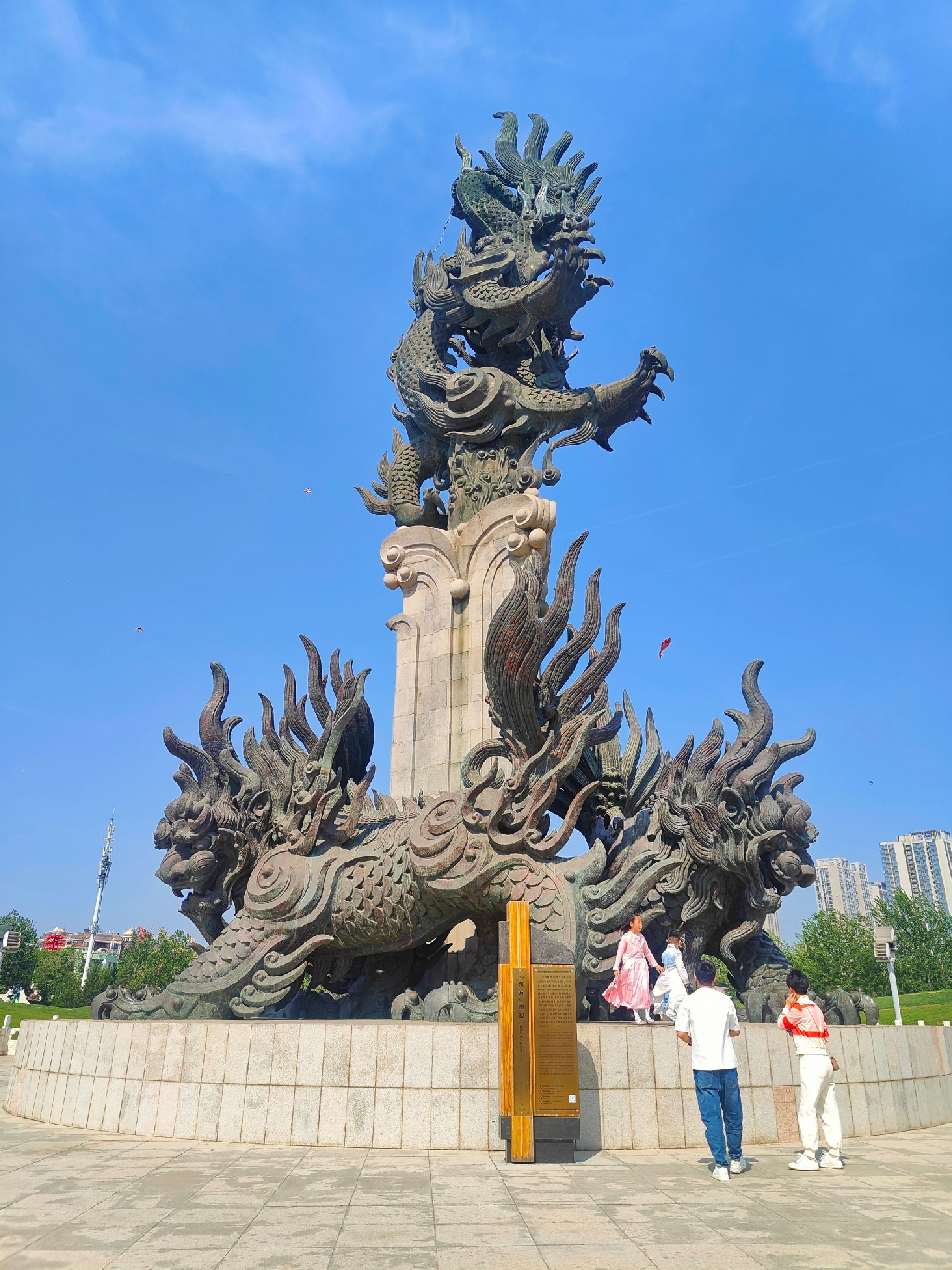 东方雕塑