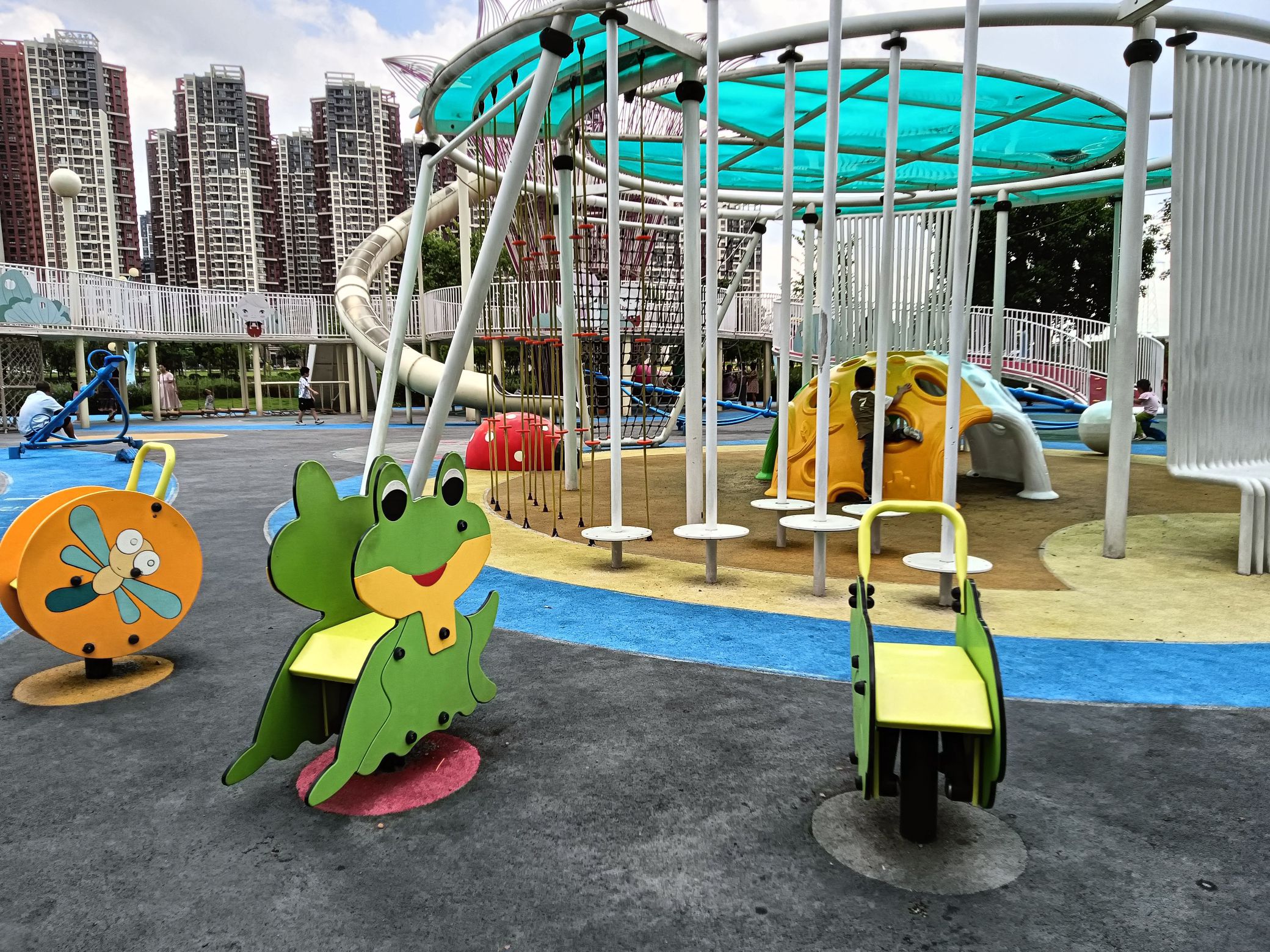 云东海荷香湖儿童公园旅行图片 3