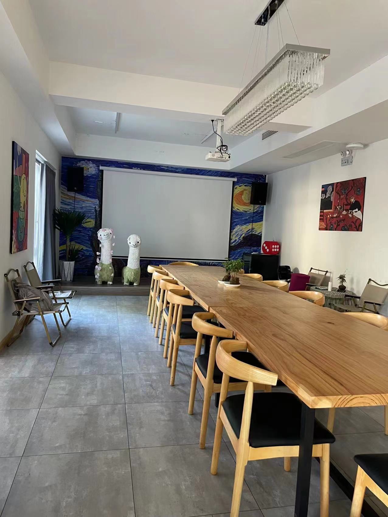威廉古堡别墅轰趴(龙坞店)