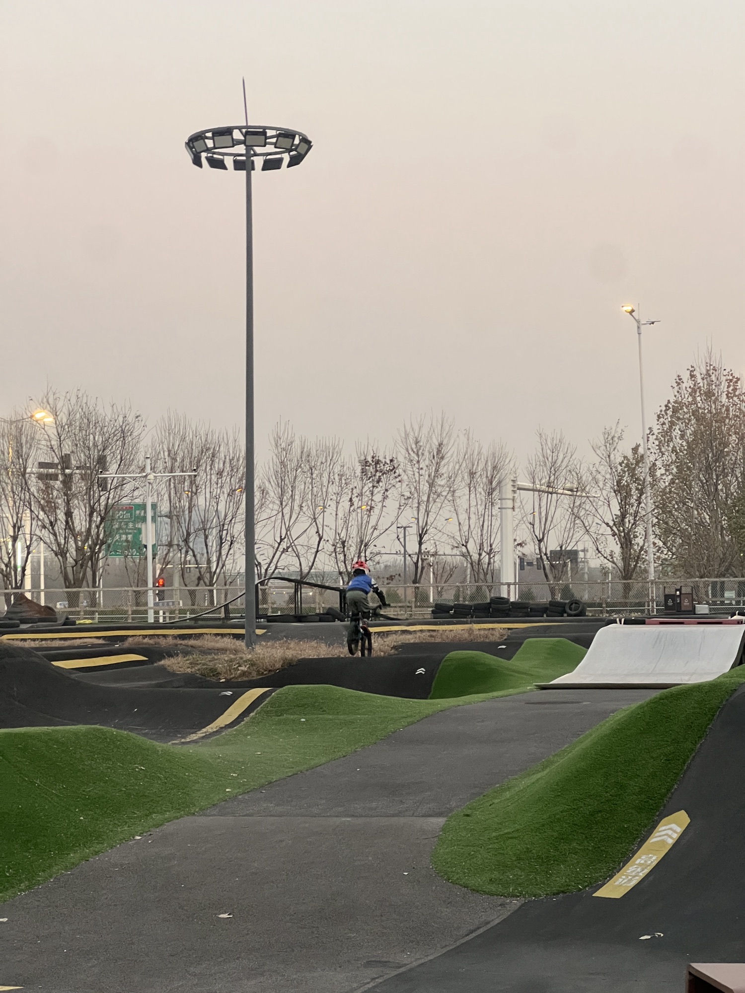 黑鲨城市泵道公园旅行图片 2
