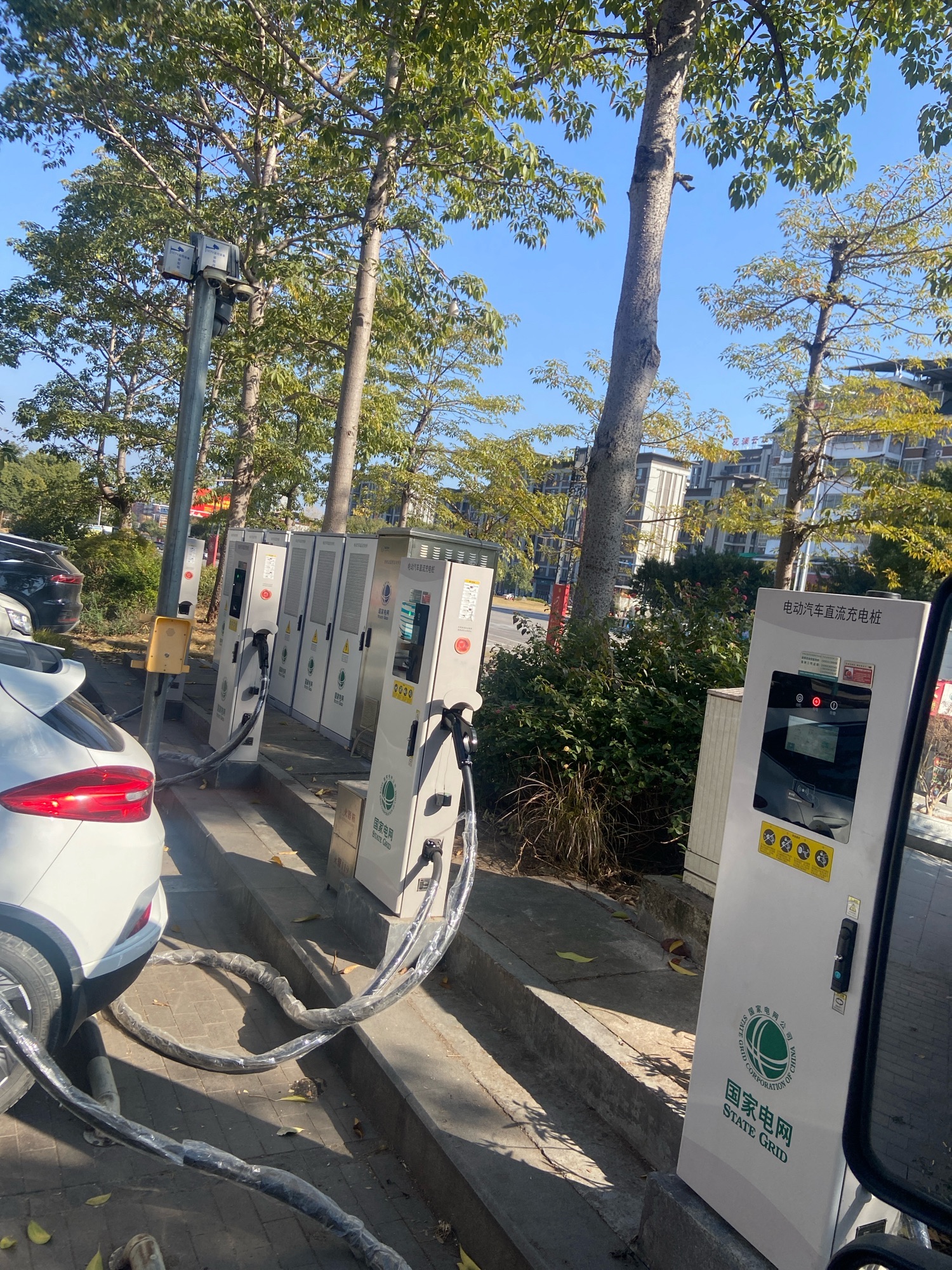 国家电网汽车充电站(福建省三明市沙县小吃城停车场充电站)