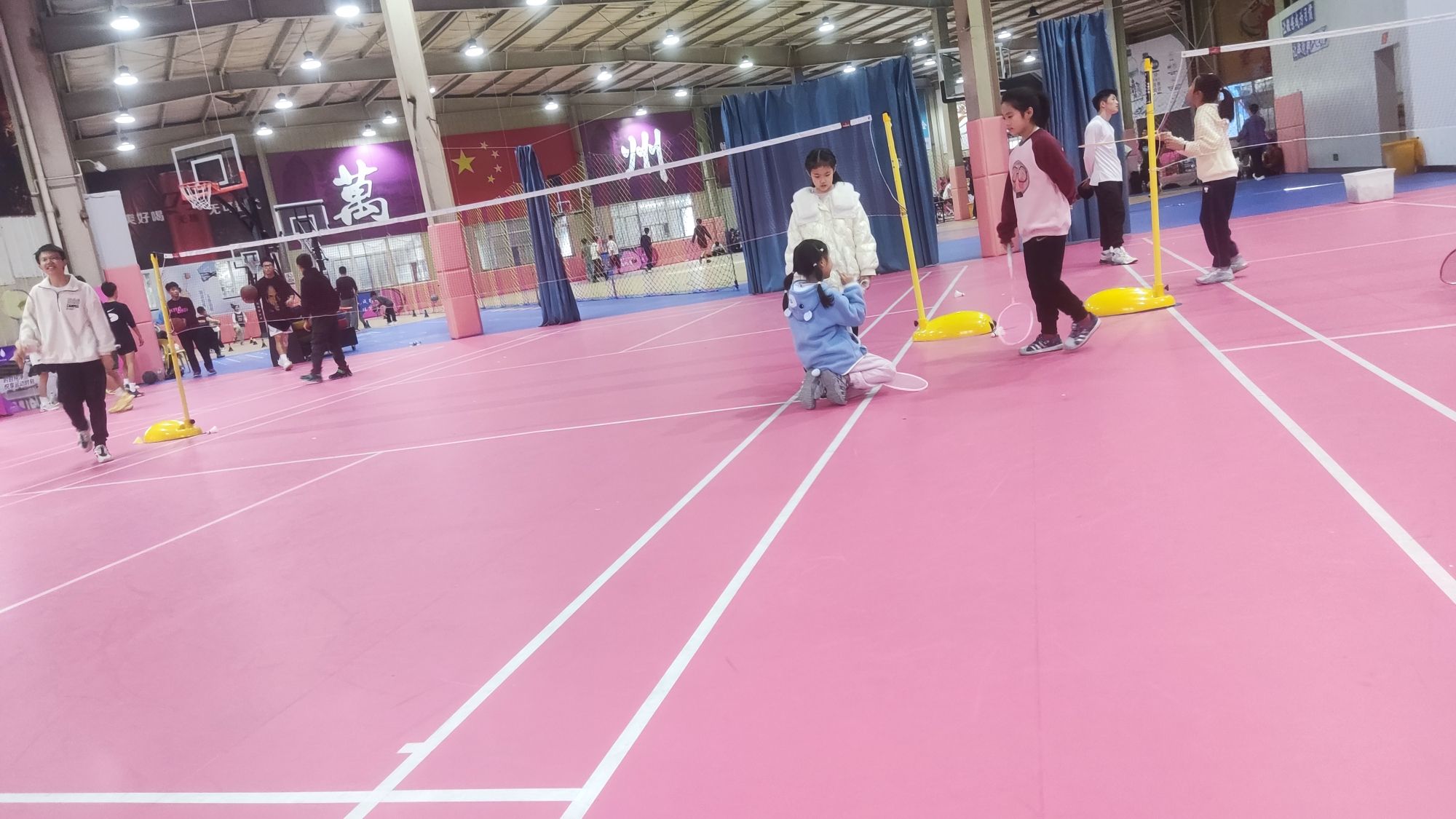 场地封面-万奥体育中心篮球馆羽毛球馆