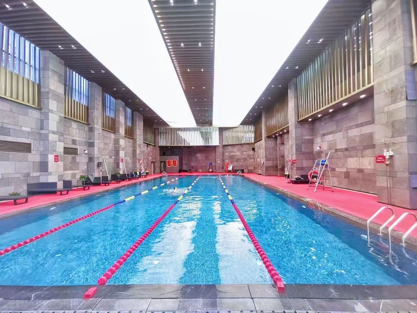 飞力特游泳健身(复地御澜湾店)