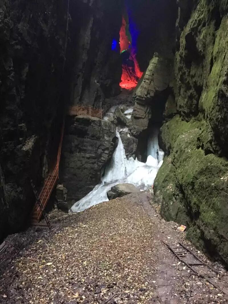 承德龙潭景区天坑冰洞旅行图片 1