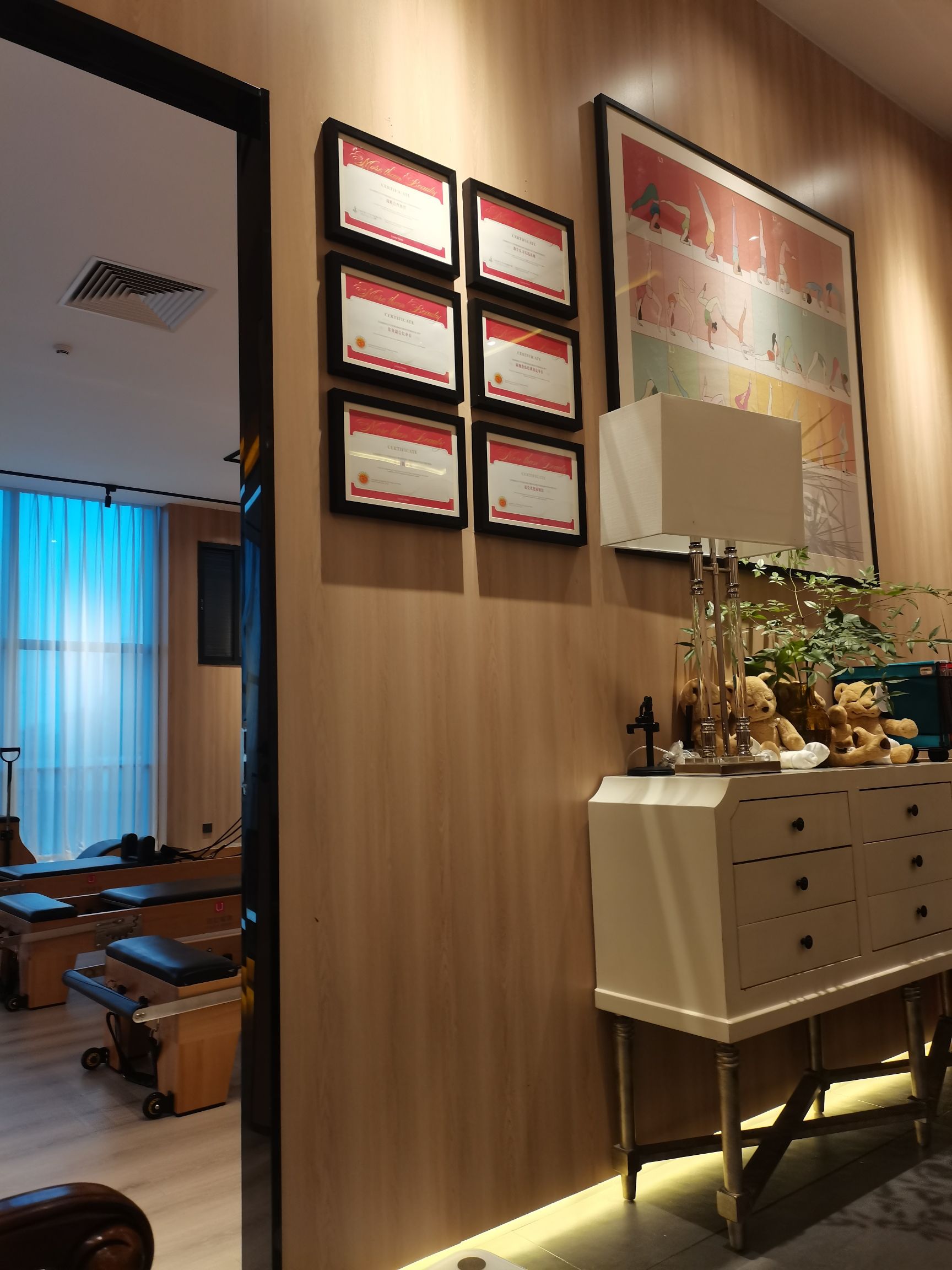 场地封面-拉伽瑜伽(合生新天地店)