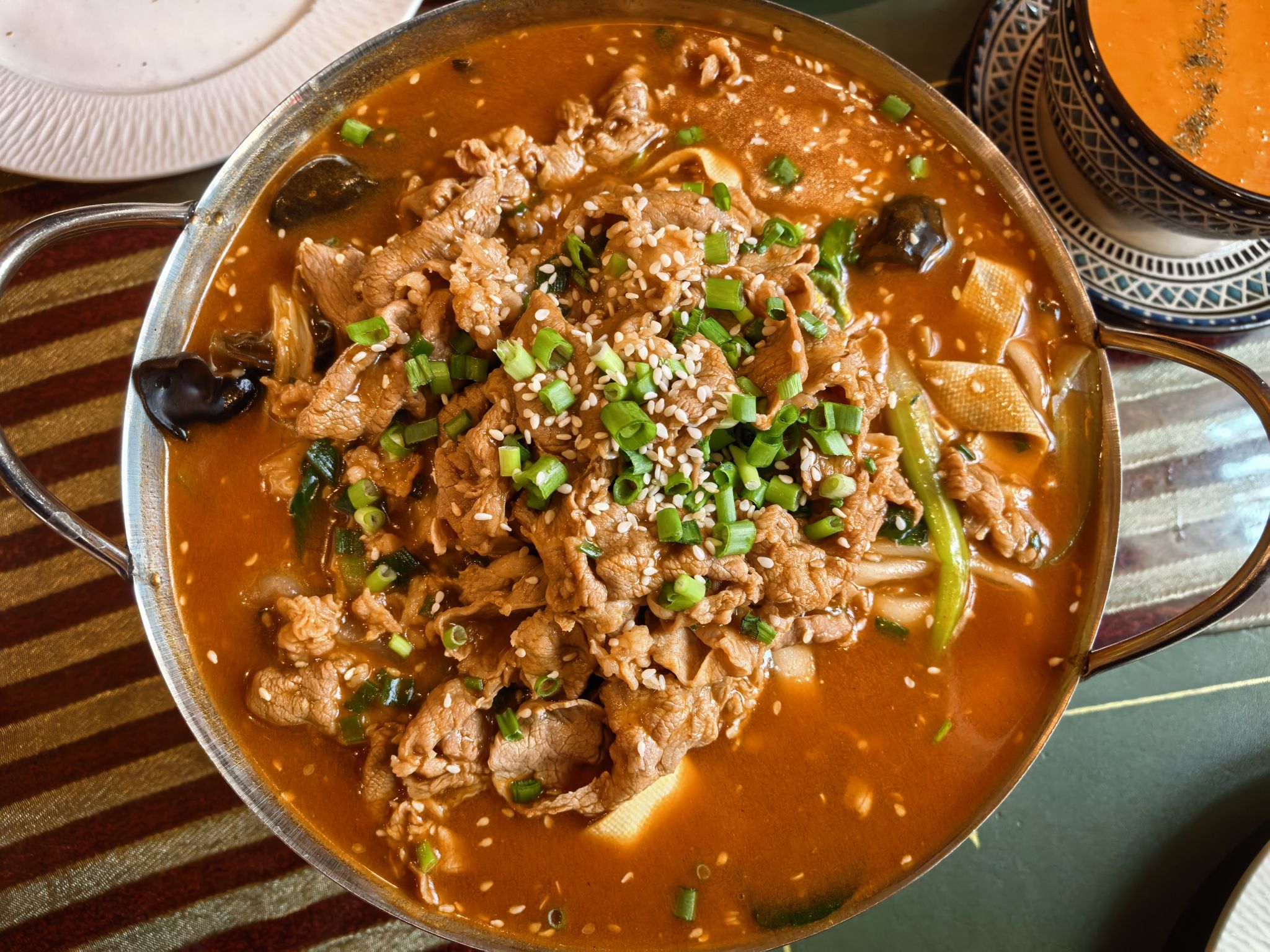 叶城弥朗餐厅