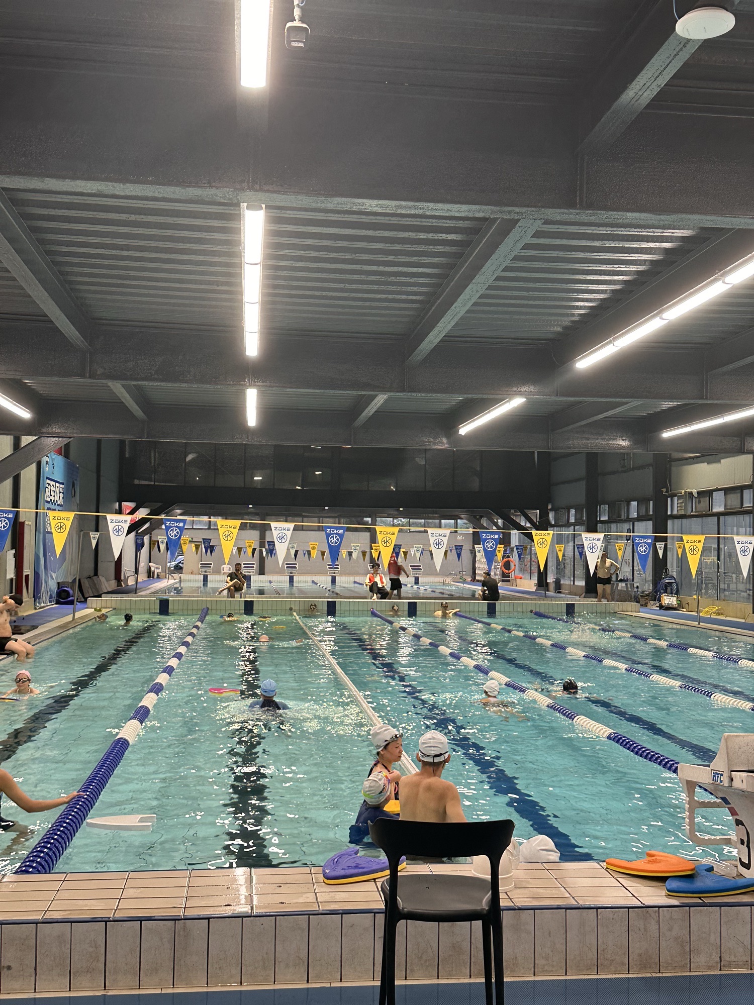 场地封面-南联体育公园羽毛球馆