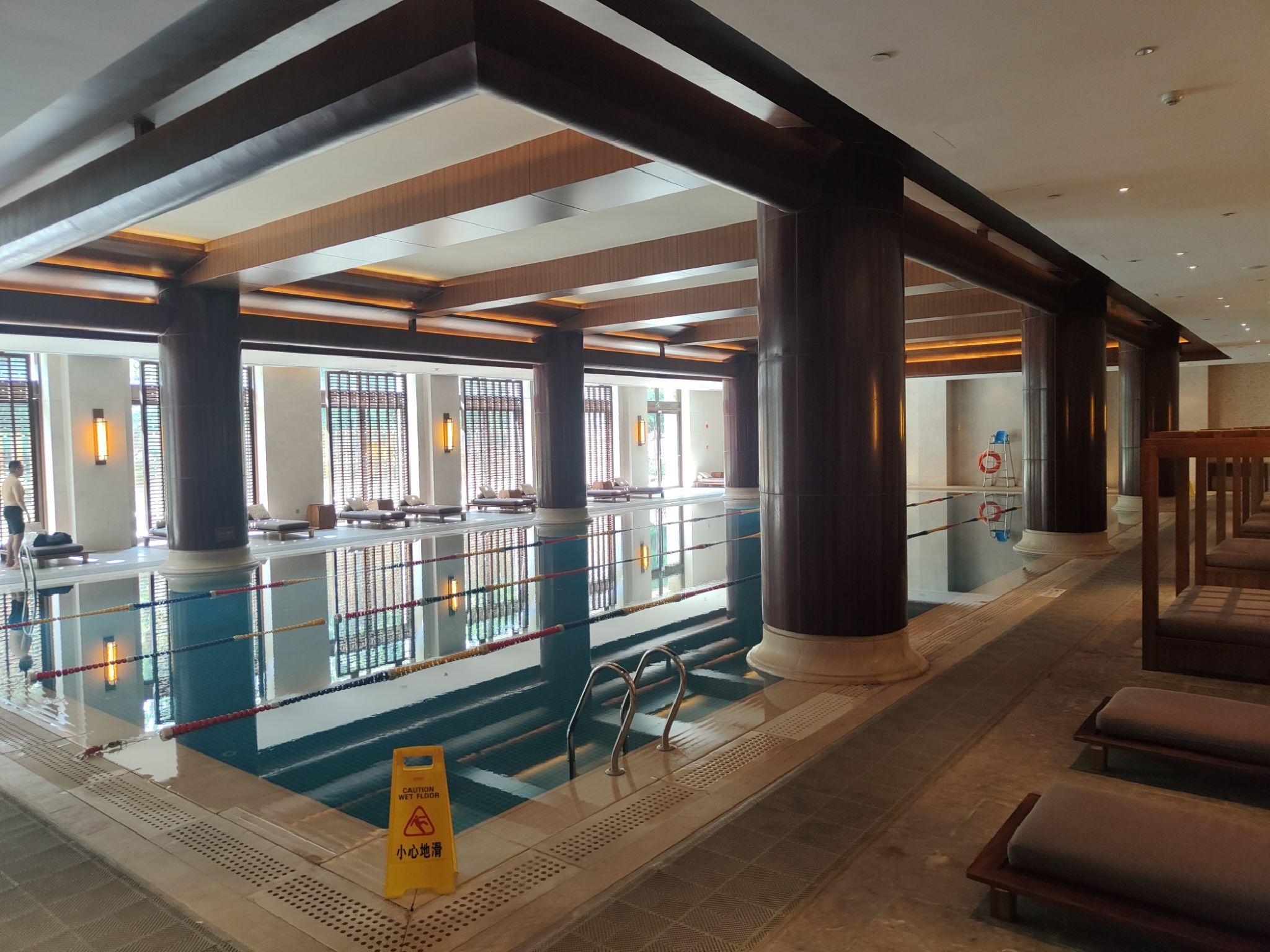 场地封面-西安凯悦酒店健身中心游泳