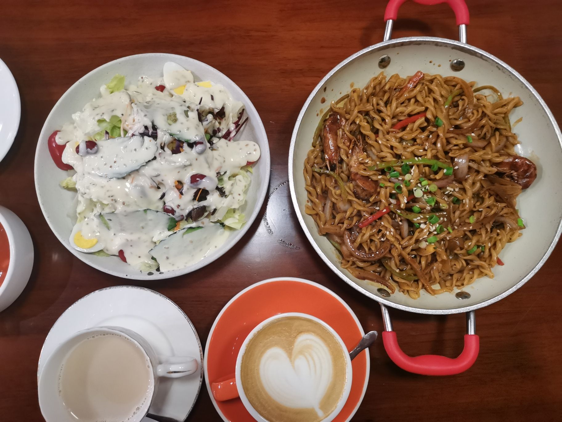 南阳流金岁月中西餐厅(鸿雁大厦店)