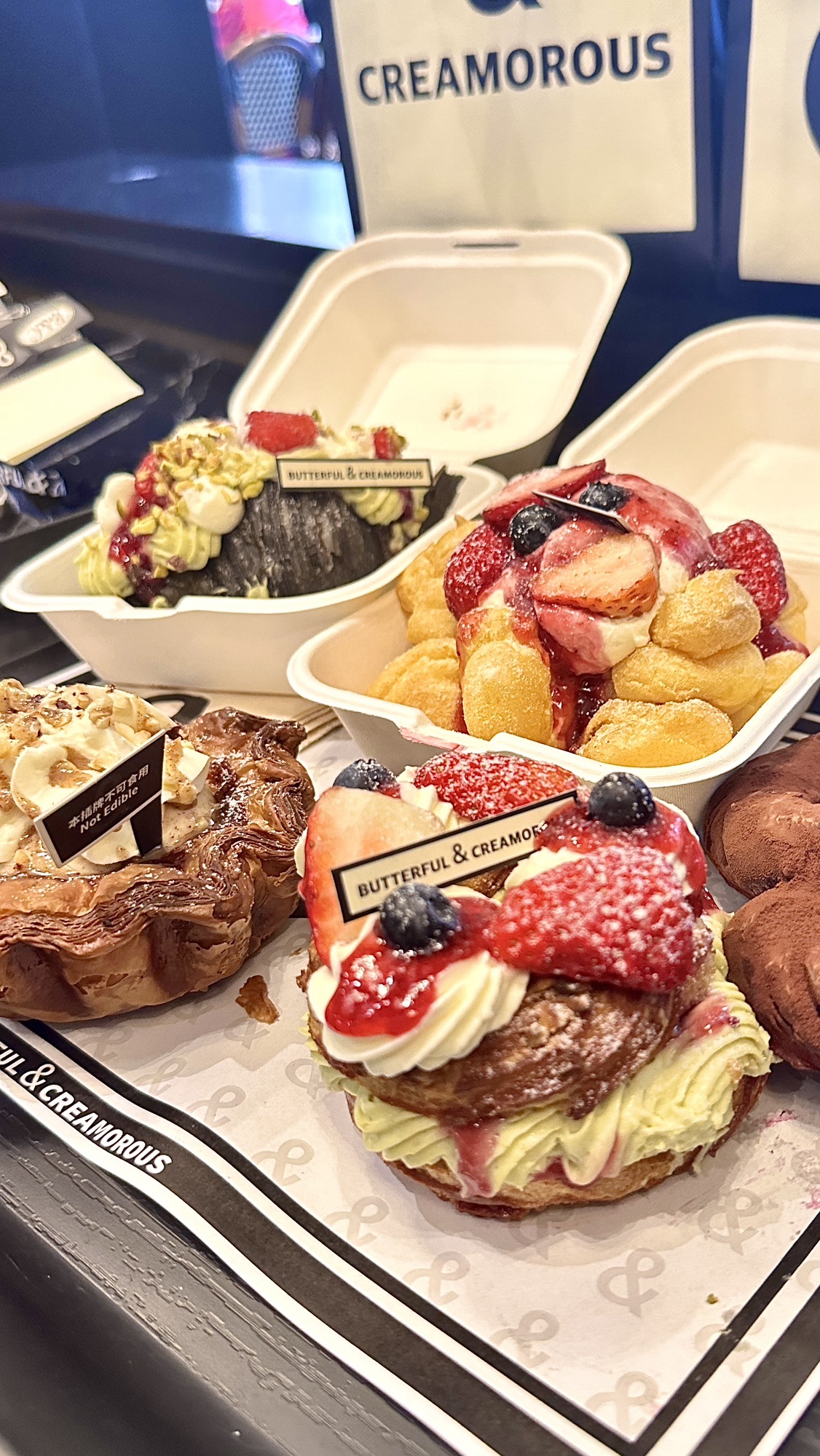 BUTTERFUL&CREAMOROUS 黄油与面包(朝阳大悦城店)