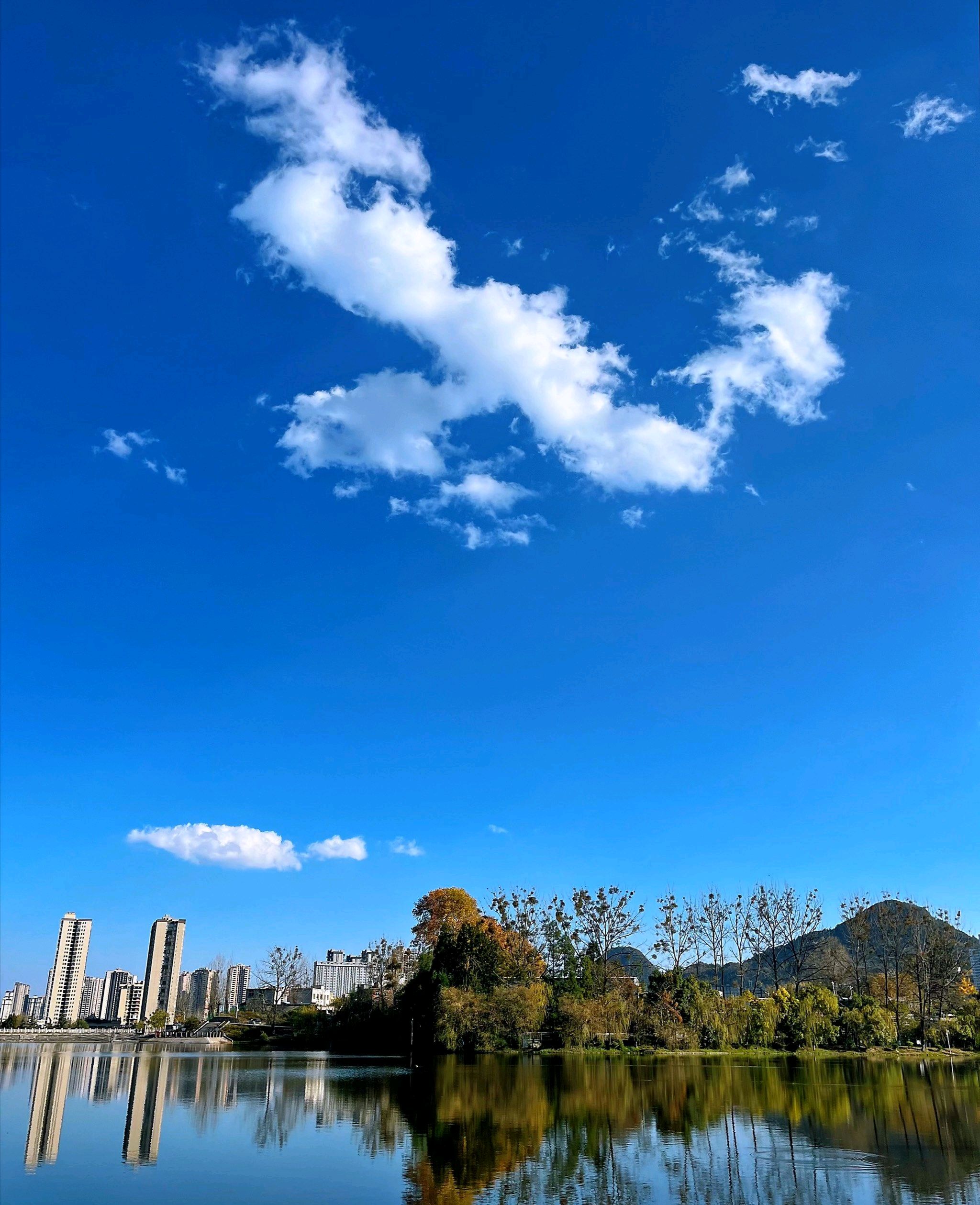 德湖公园