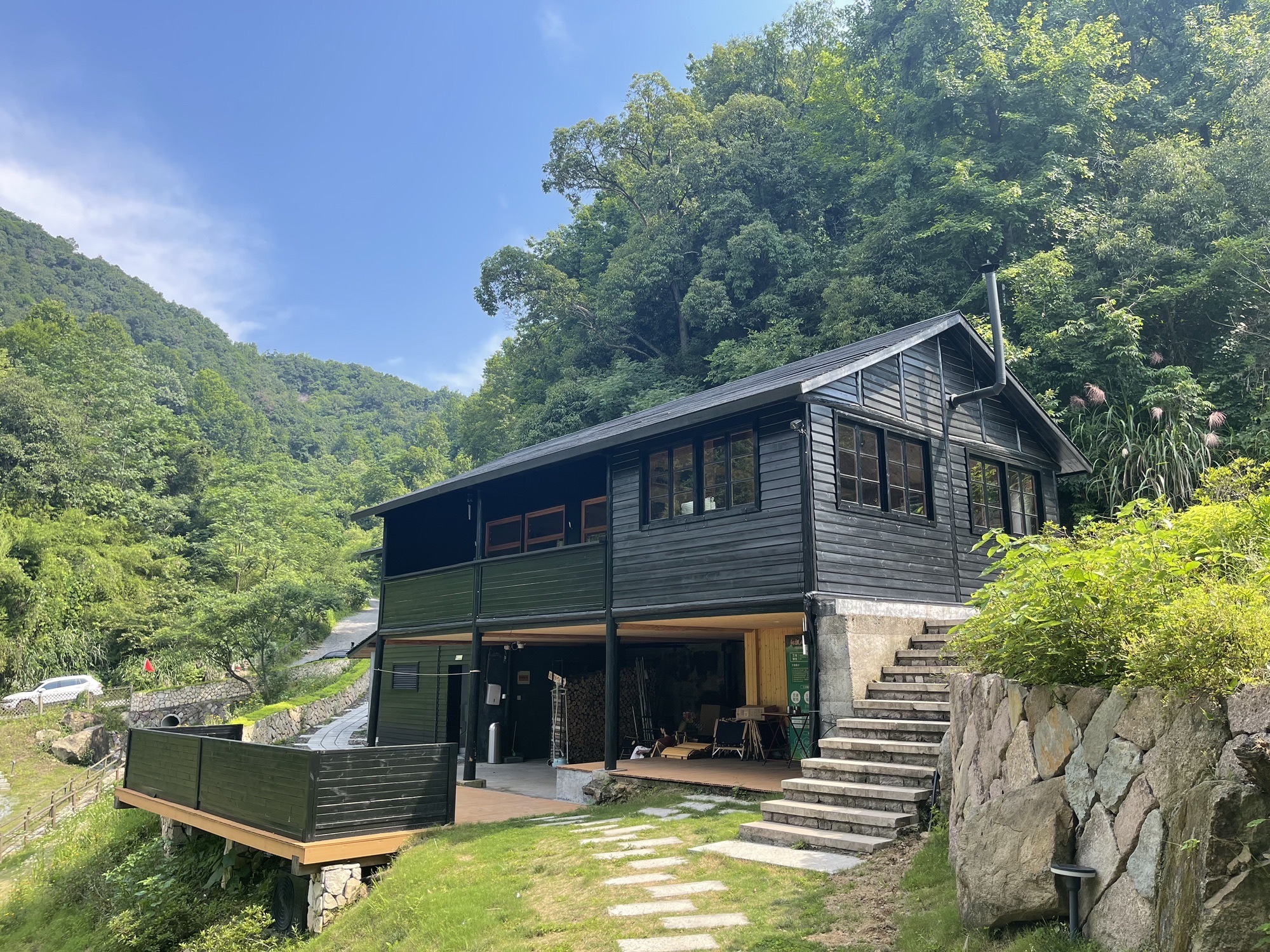 红枫岭野奢露营