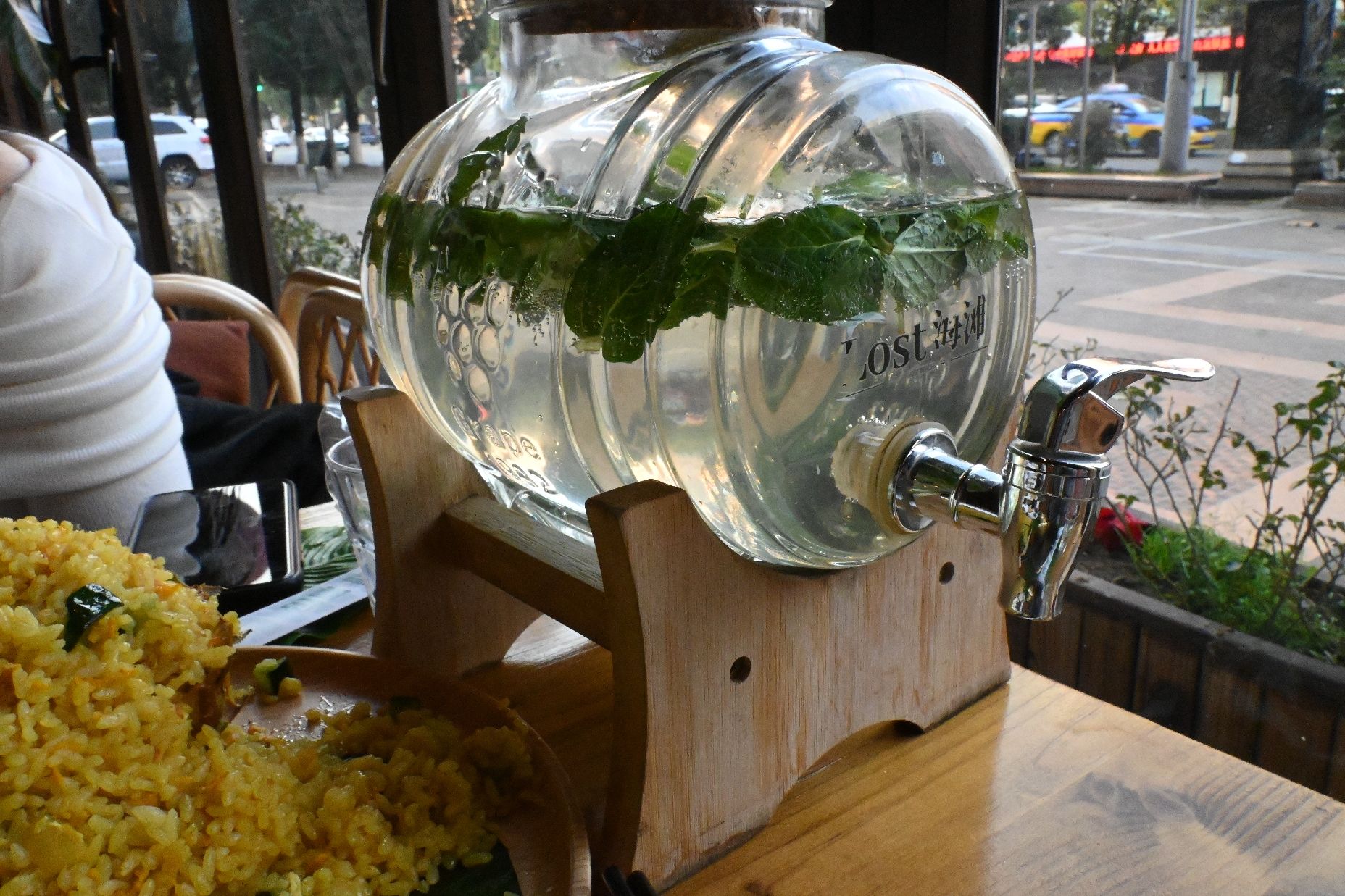 LOST海滩·餐厅(六盘水时代假日酒店店)