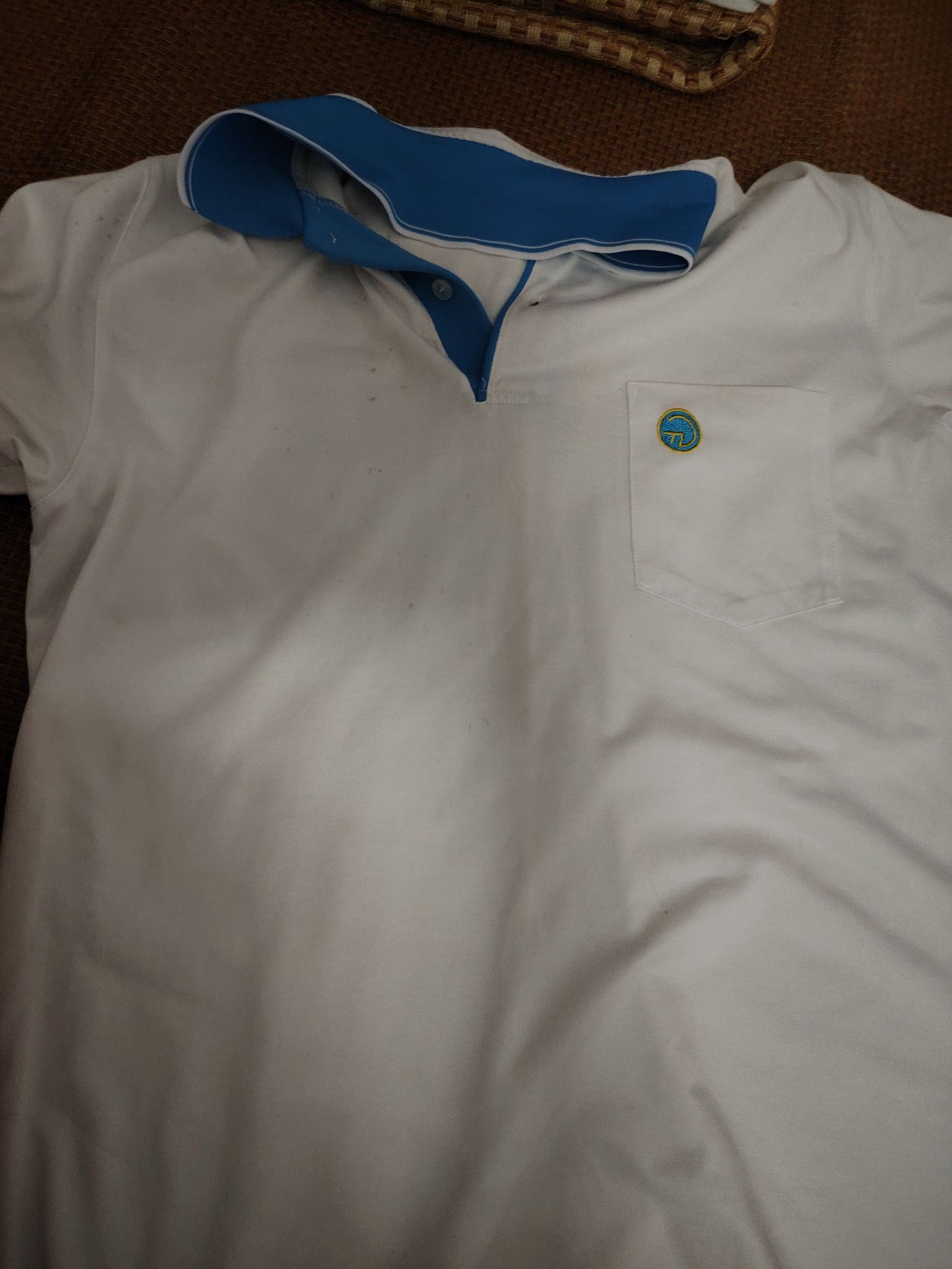 罗定市东教服装店