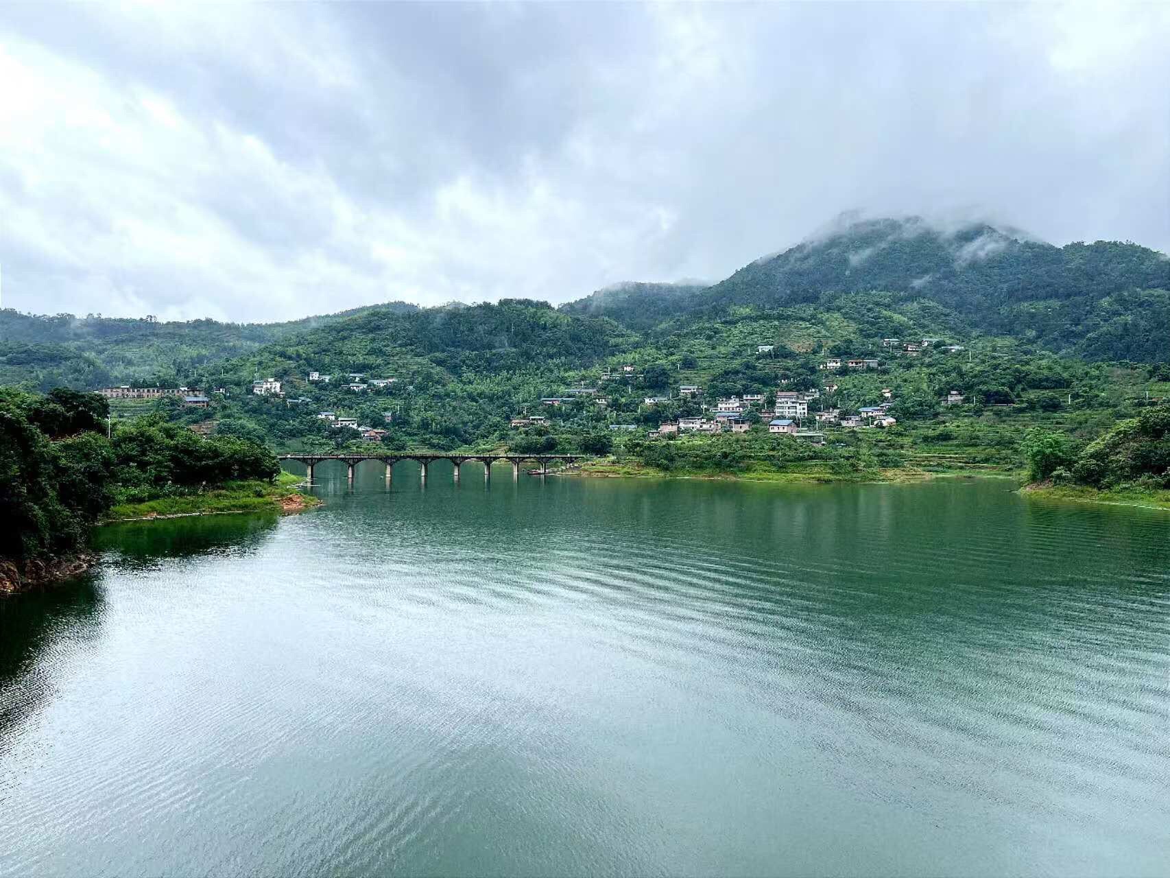 东江湖黄草镇水上乐园旅行图片 3