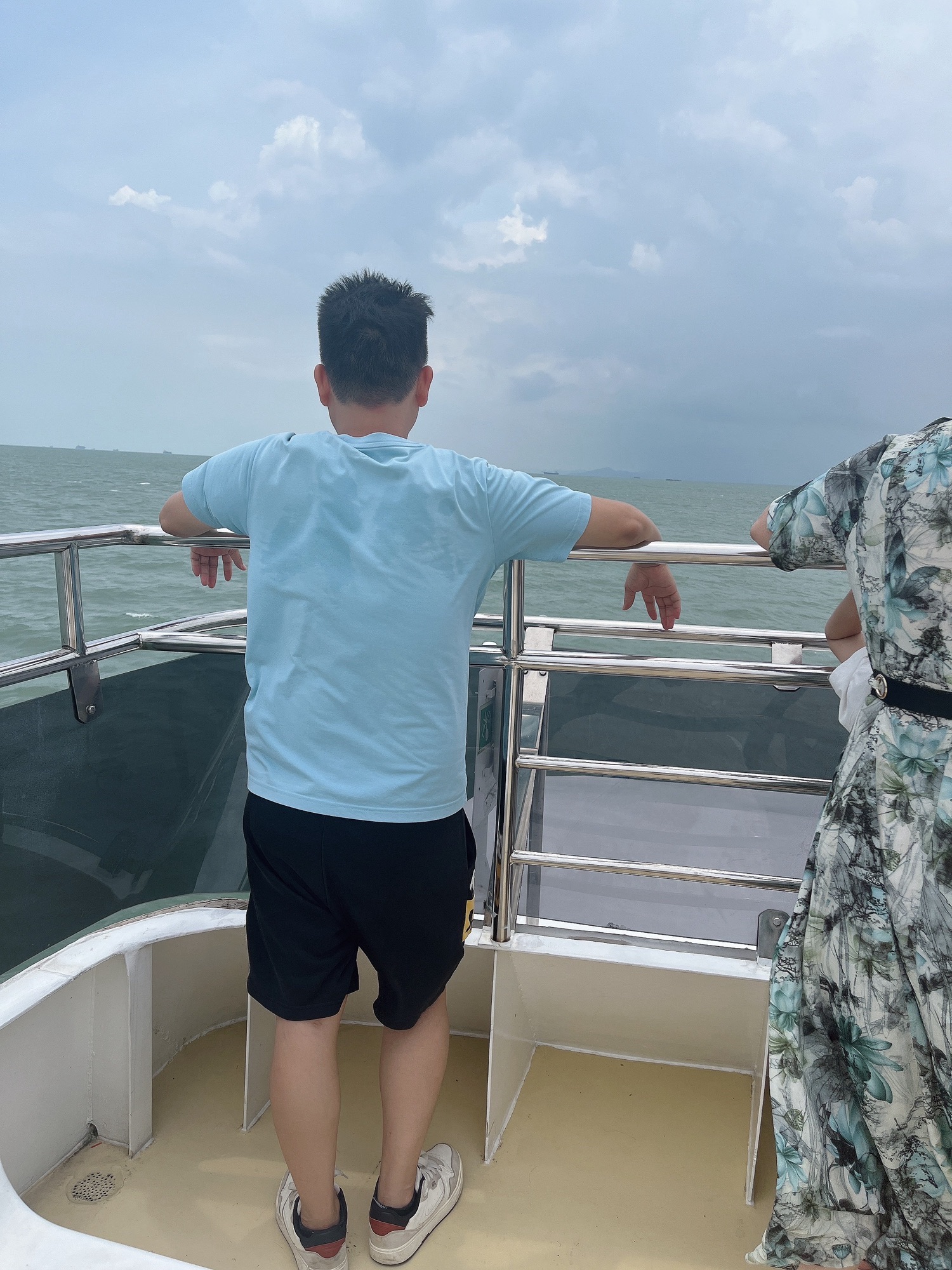 海上彩虹号旅行图片 1