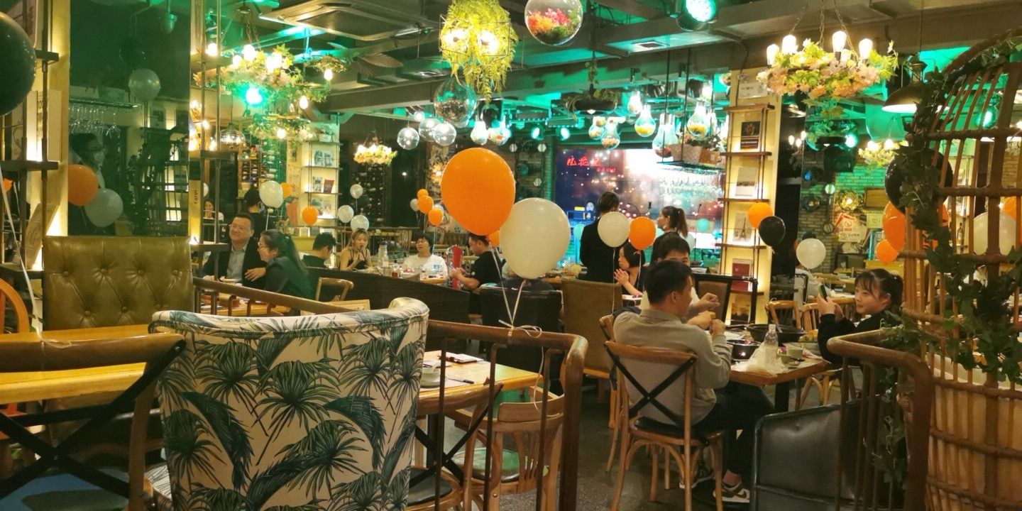 场地封面-凡·花·里音乐酒馆