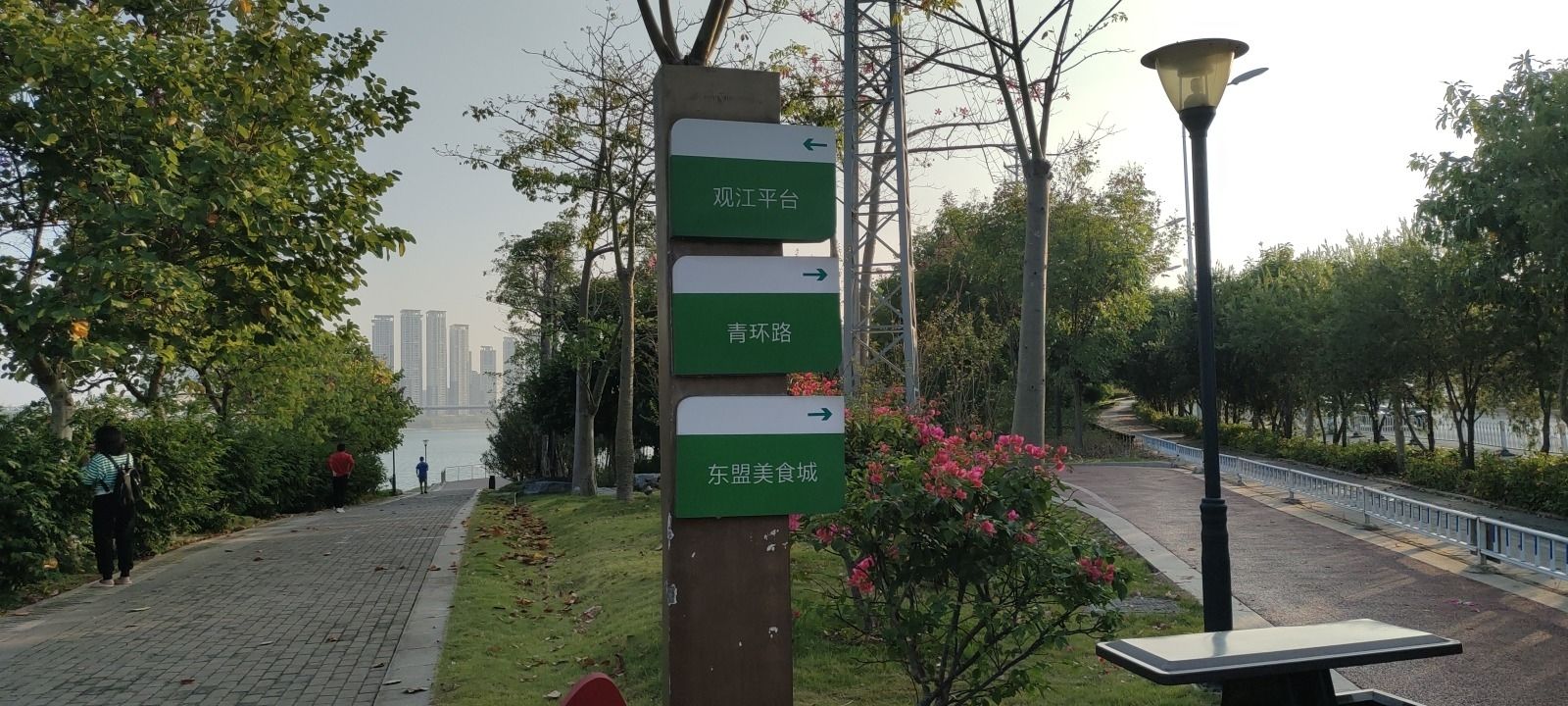 艳曦漫舞景区旅行图片 3