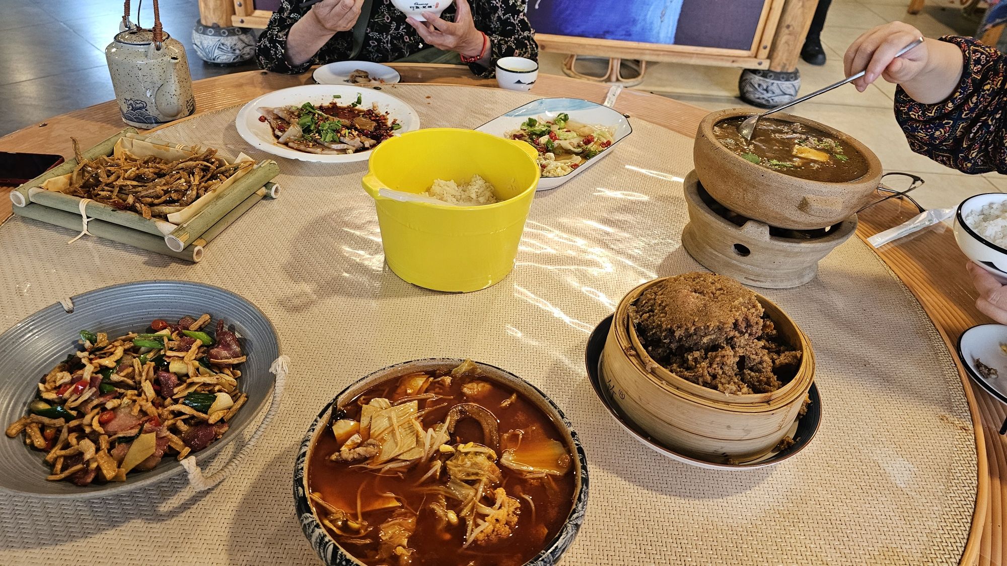 阿咪佐佐民族餐厅