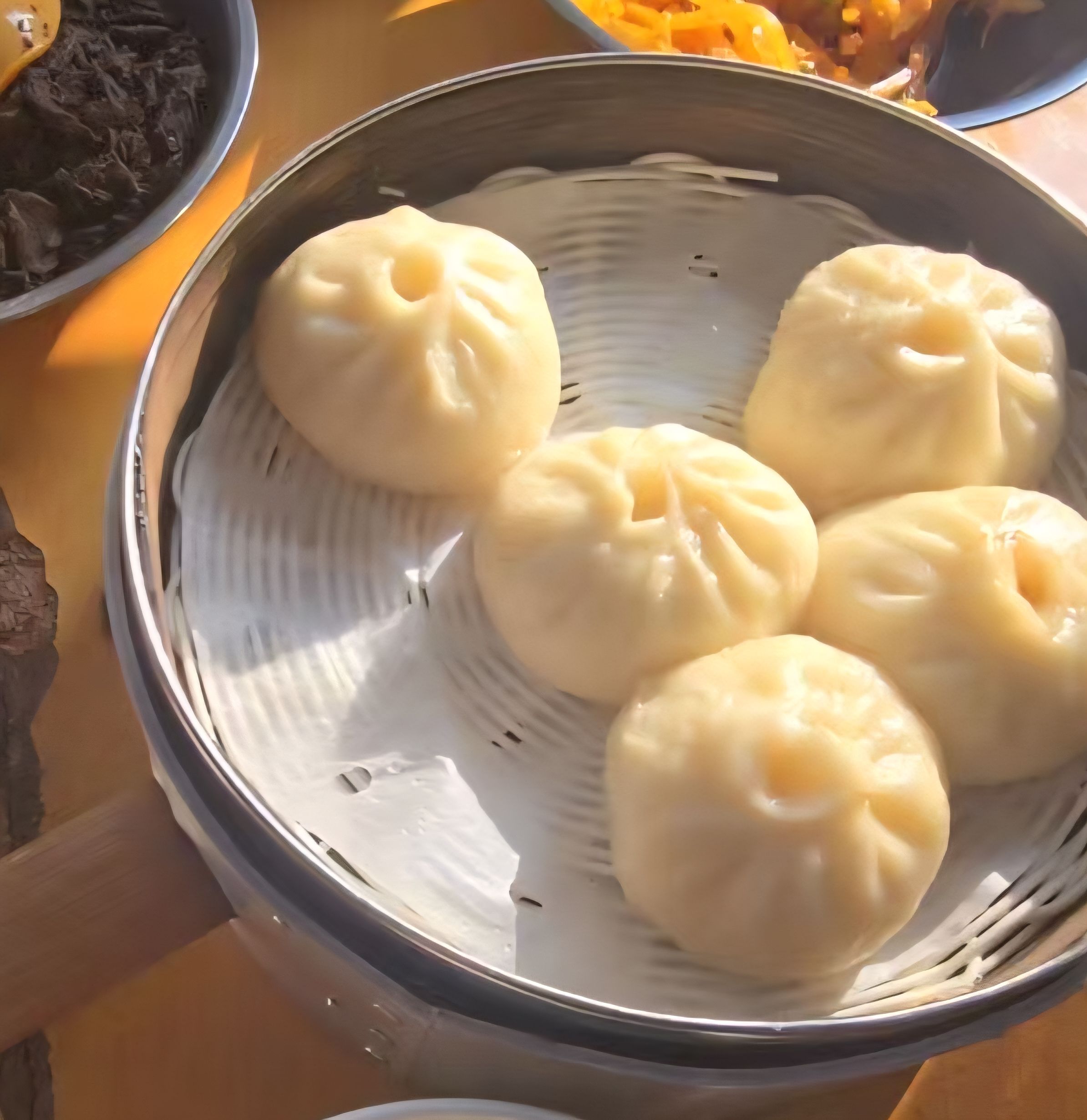 丑包子