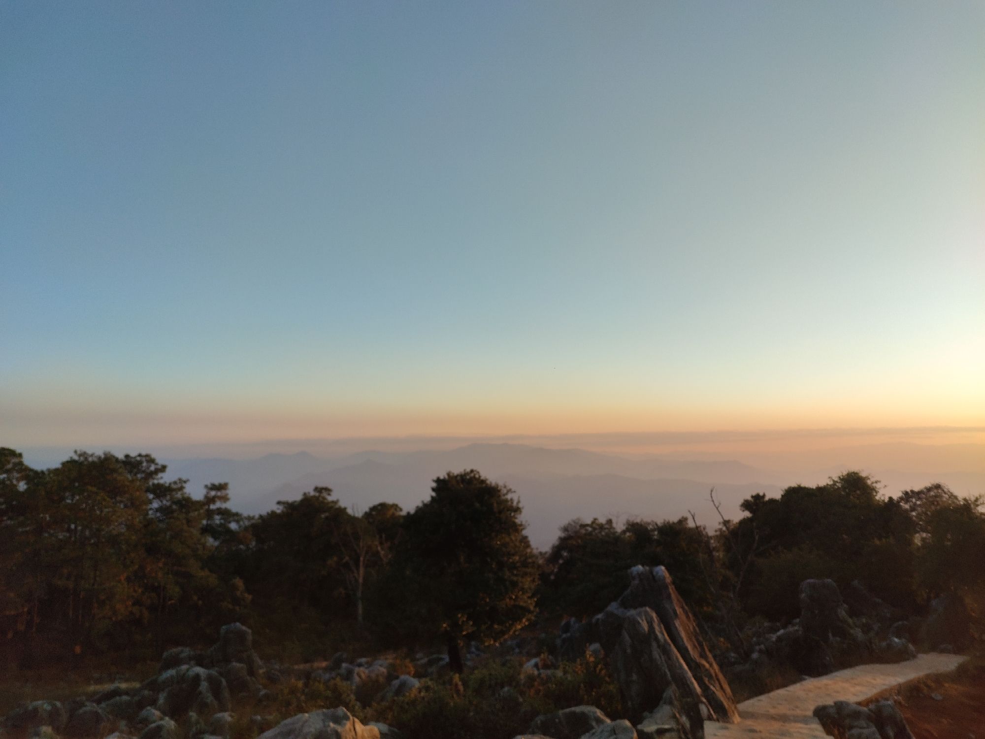 大黑山结义石林旅行图片 1