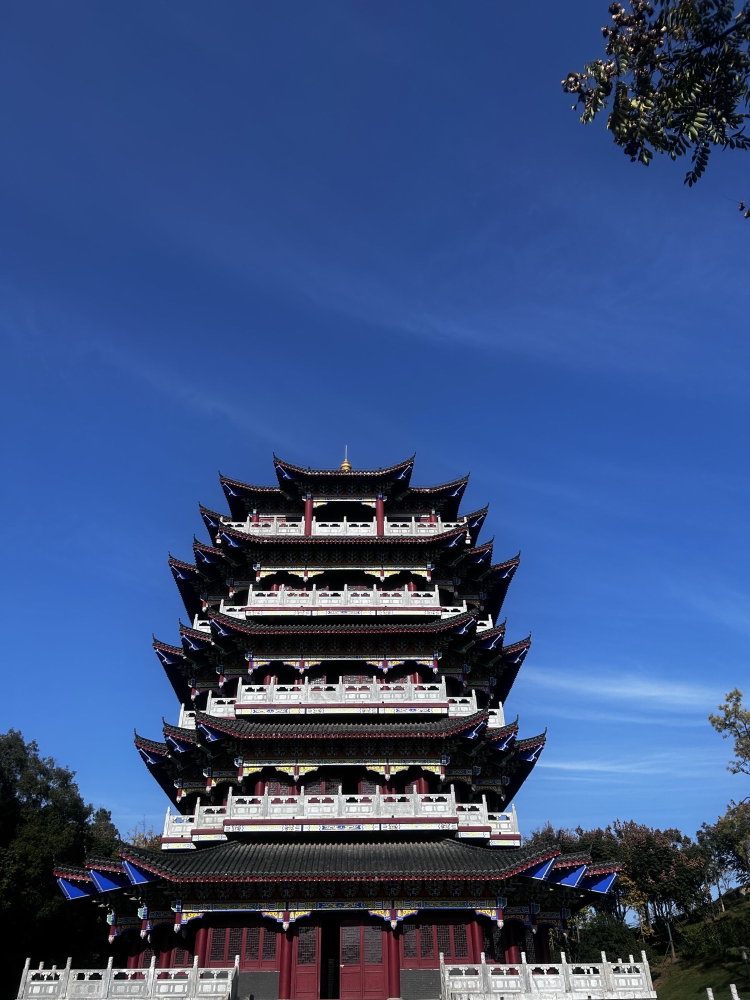 韦山古寺实景照片