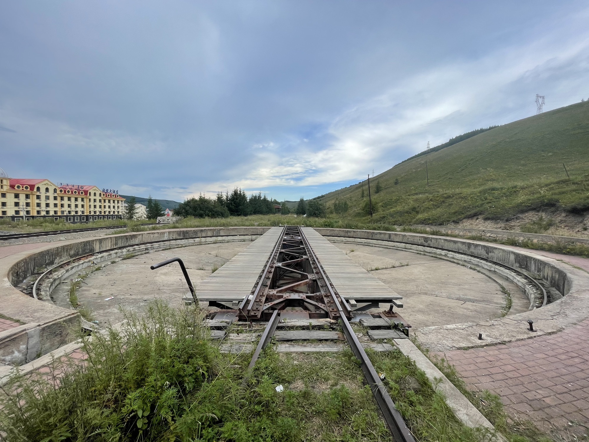 火车机车转盘遗址旅行图片 2