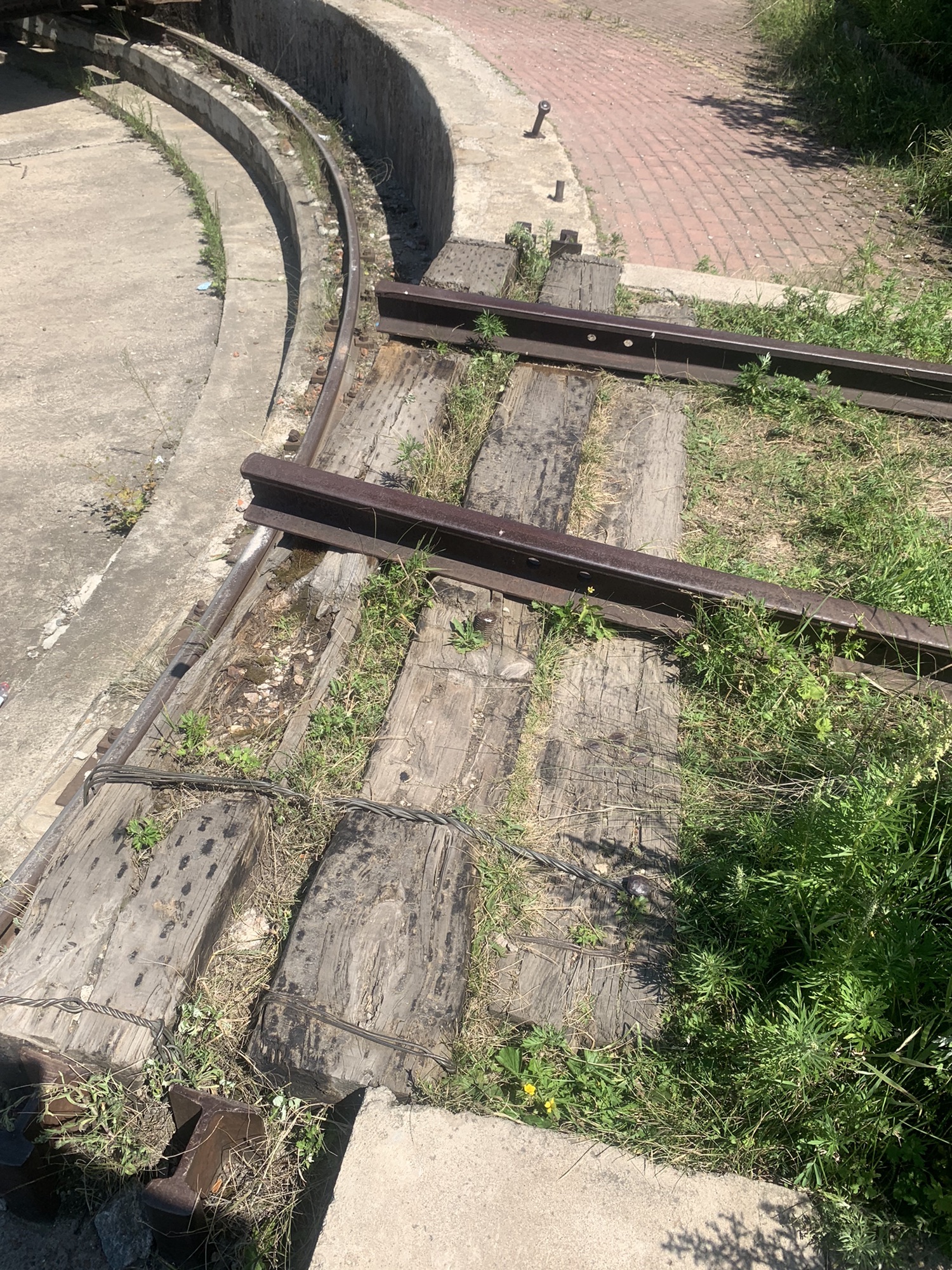 火车机车转盘遗址旅行图片 2