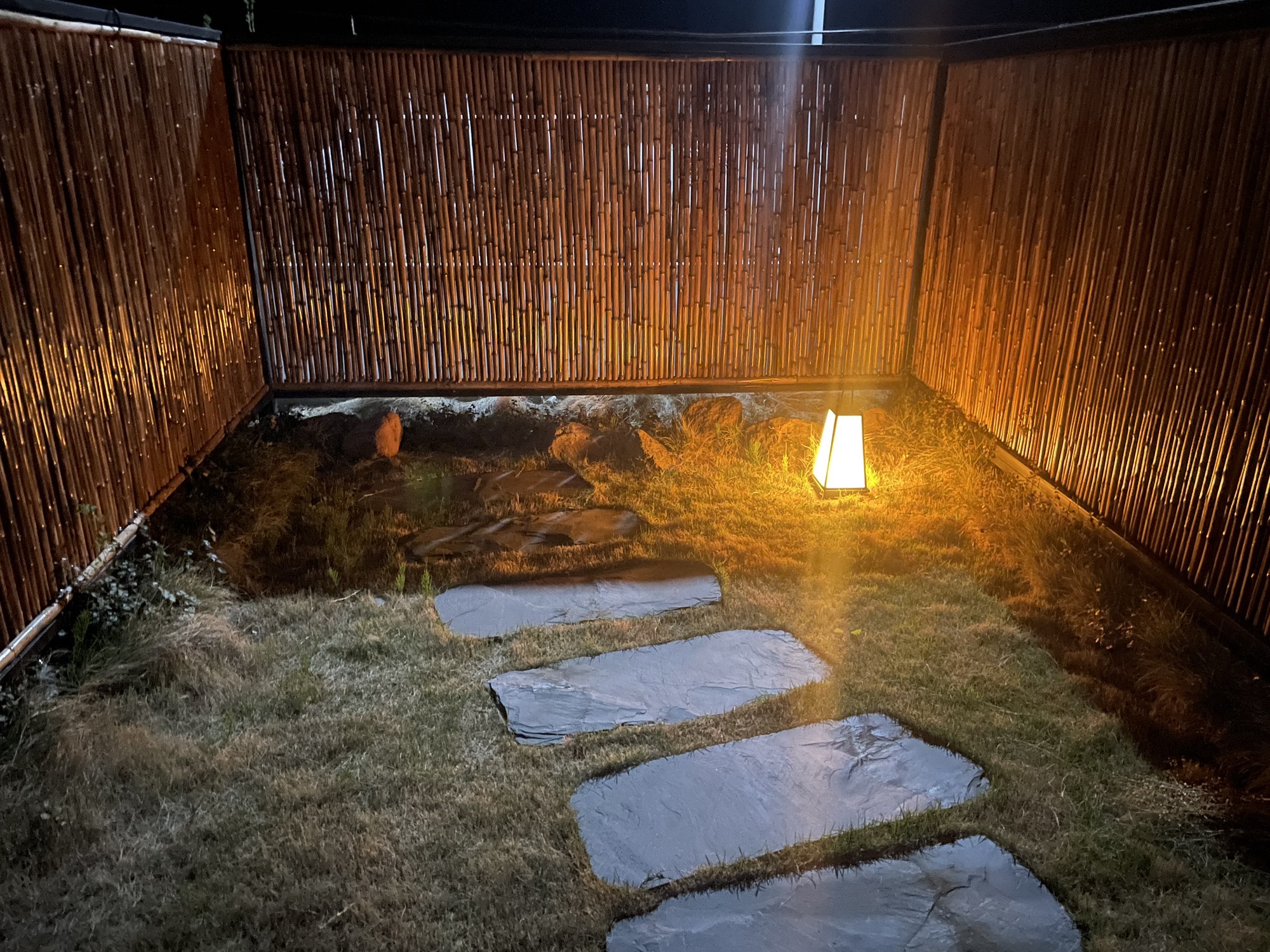 中沏茶旅见山水露营基地