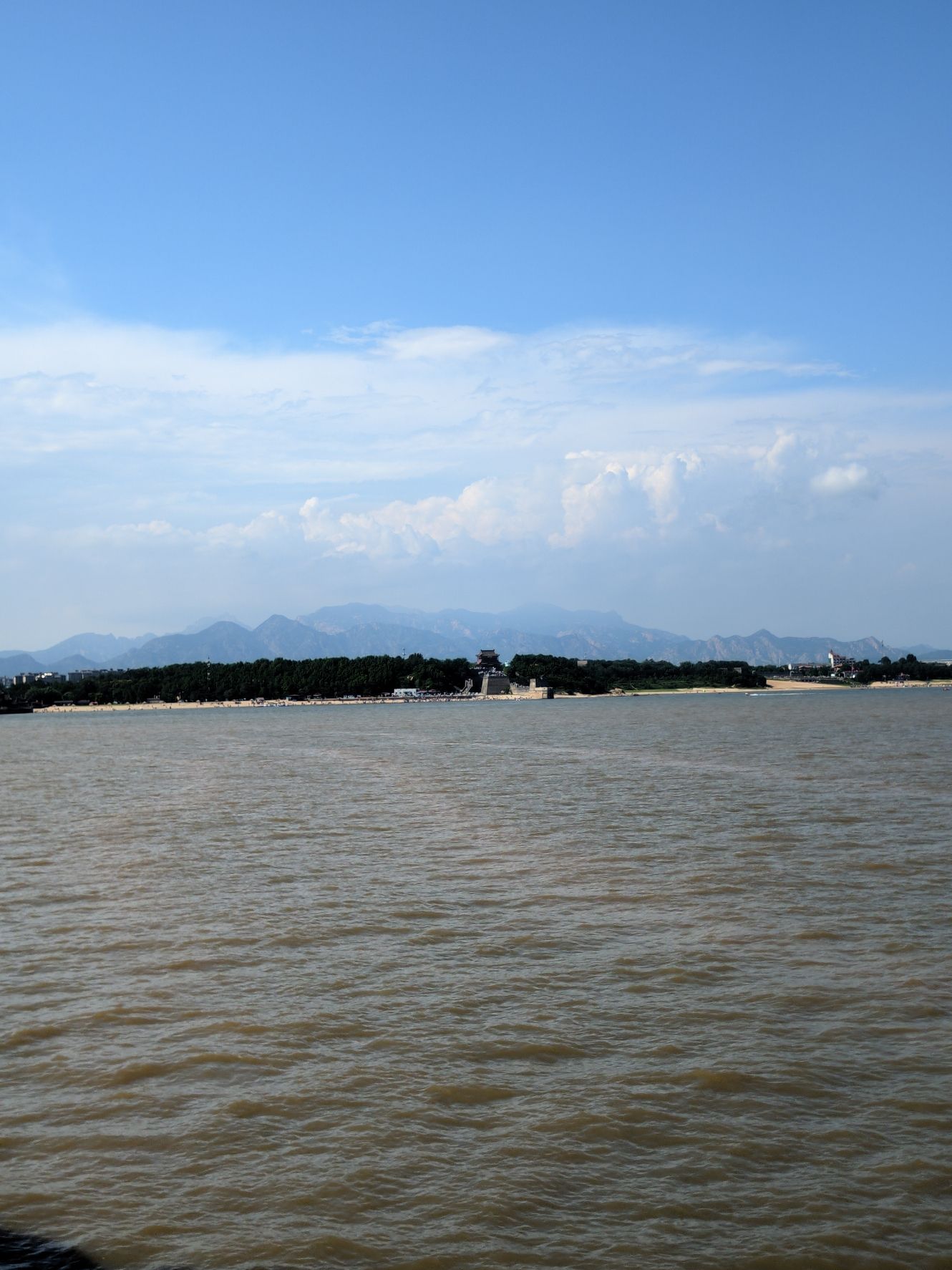 老龙头码头游船旅行图片 1