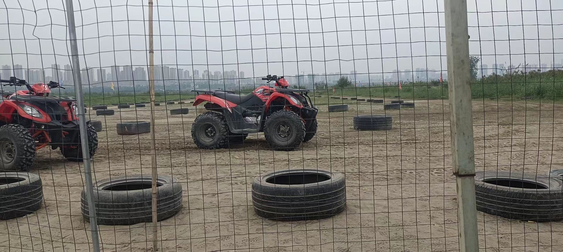 小三亚阳光沙滩旅行图片